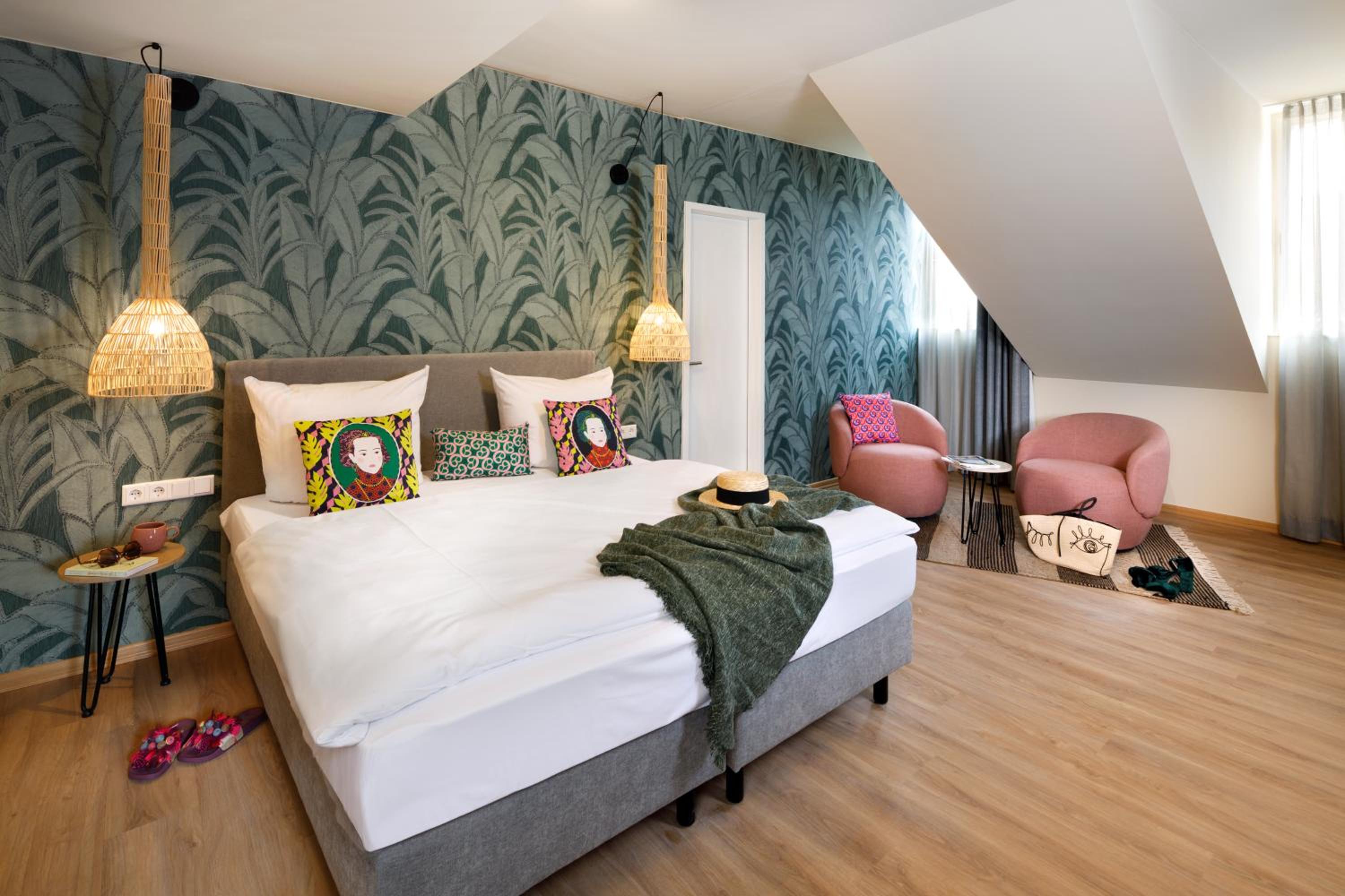 Deluxe Double Room - Photo 1