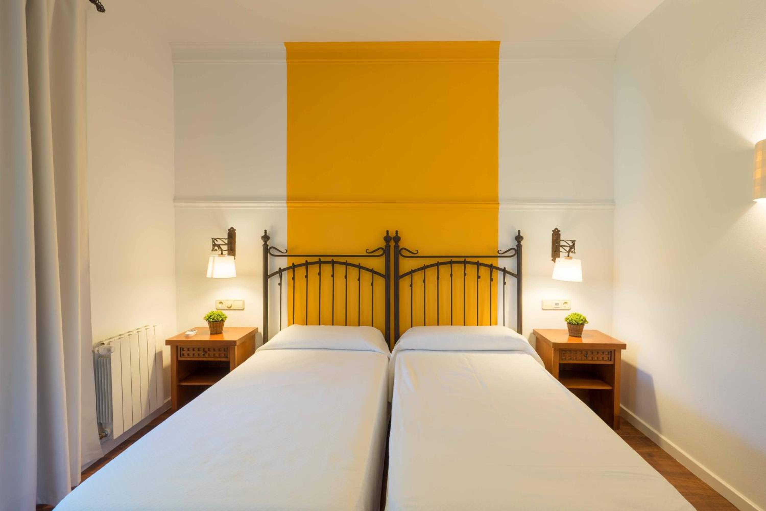 Habitación Doble o con Dos Camas