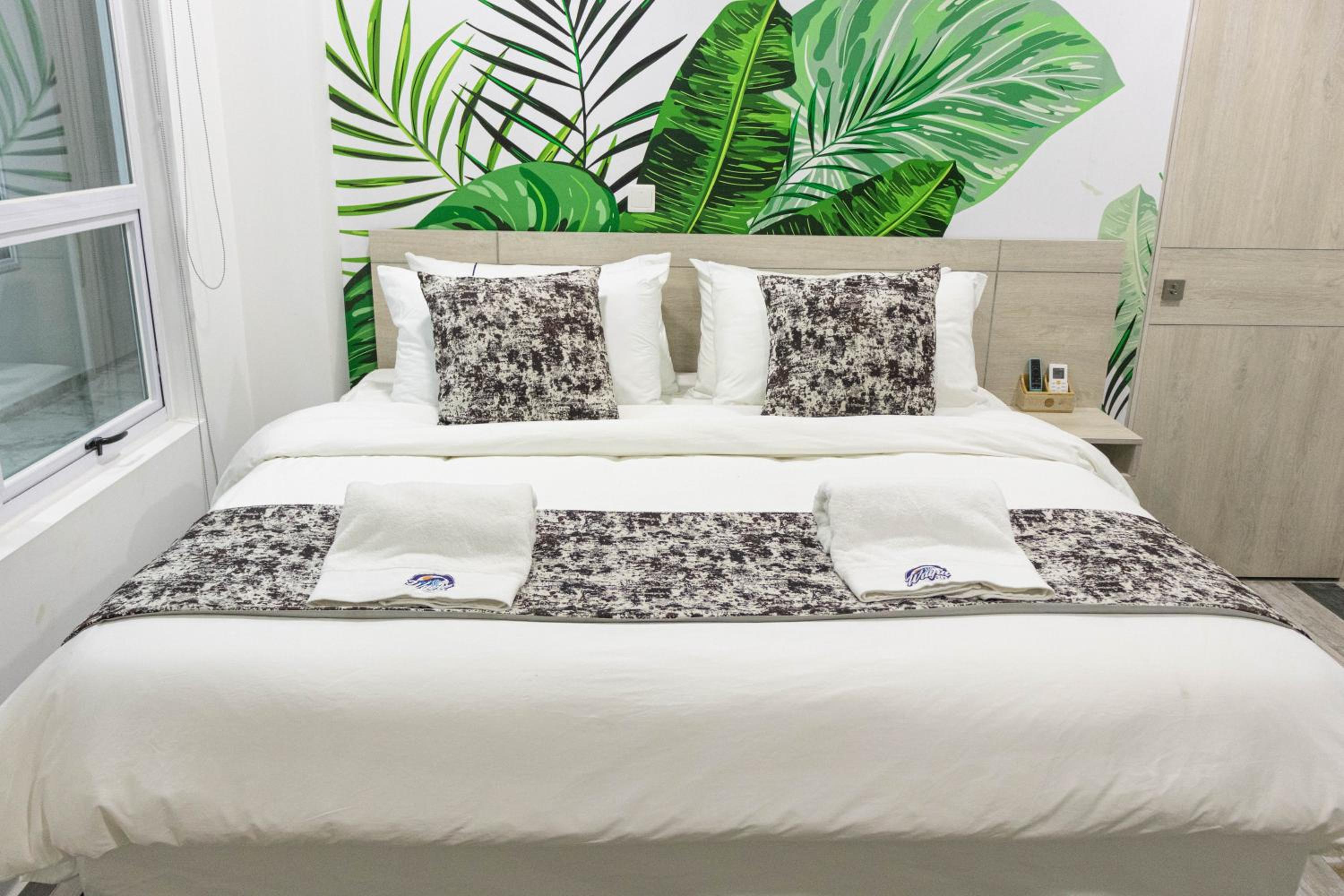 Large Double Room photo 2
