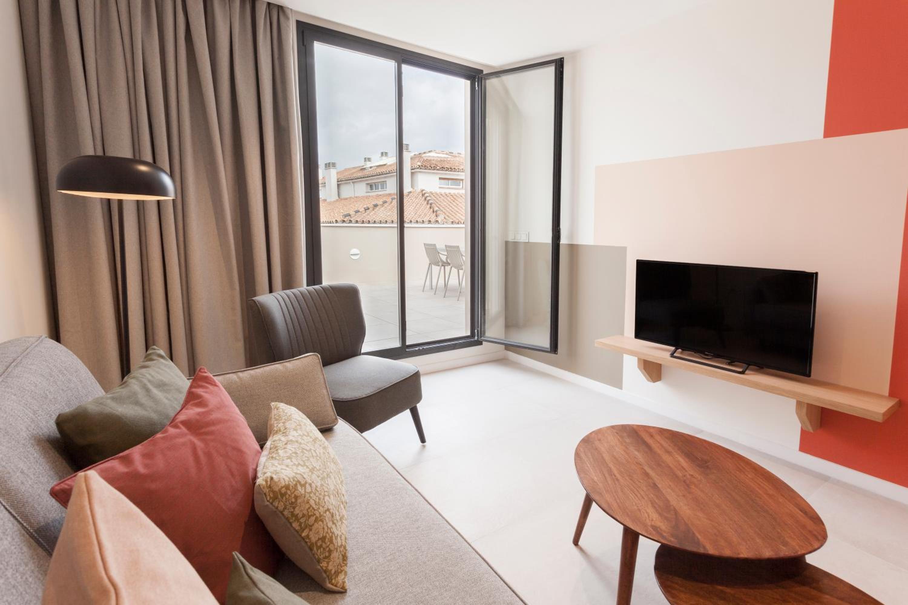 Ático de una habitación con terraza
