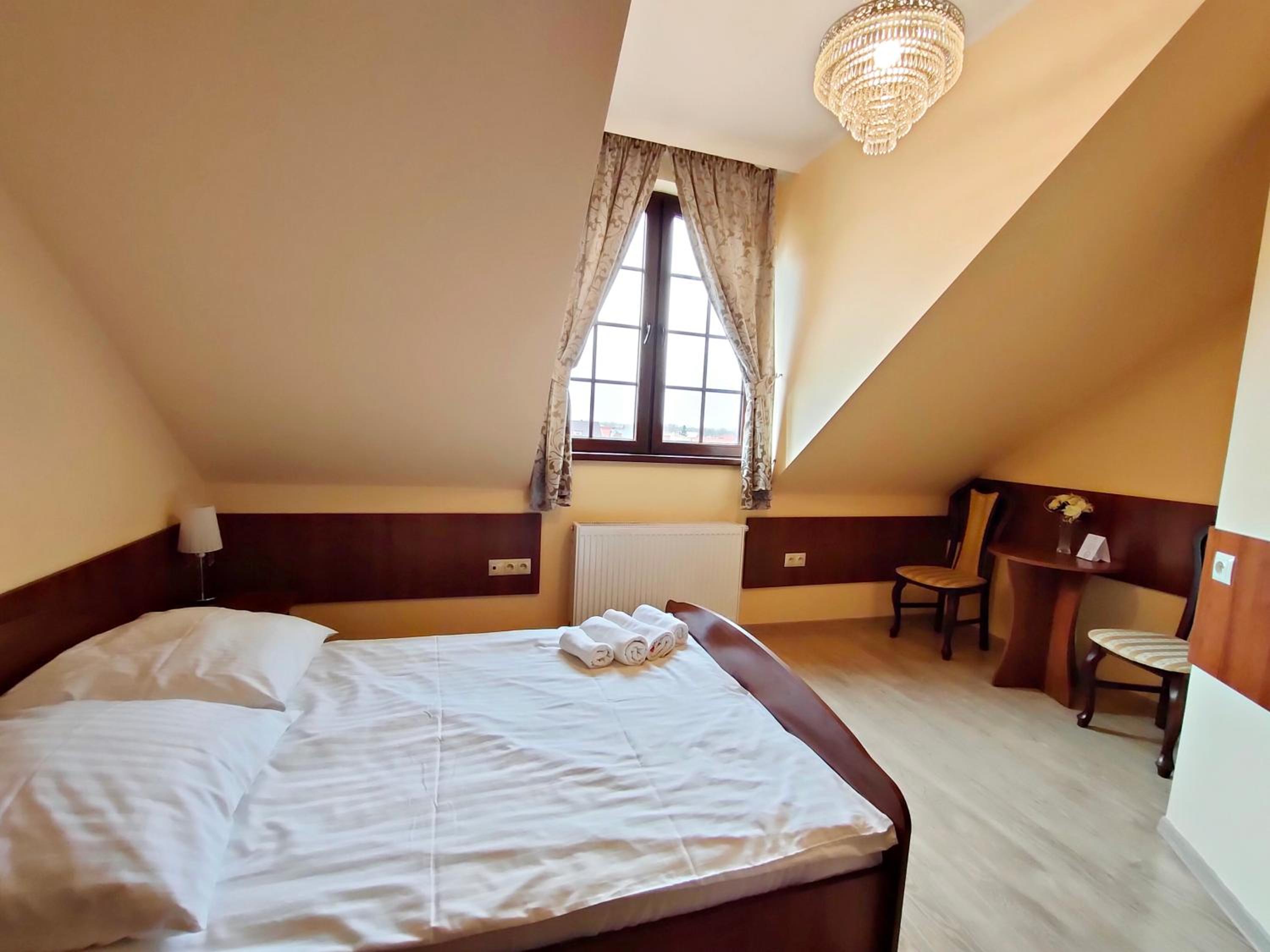 Large Double Room photo 3