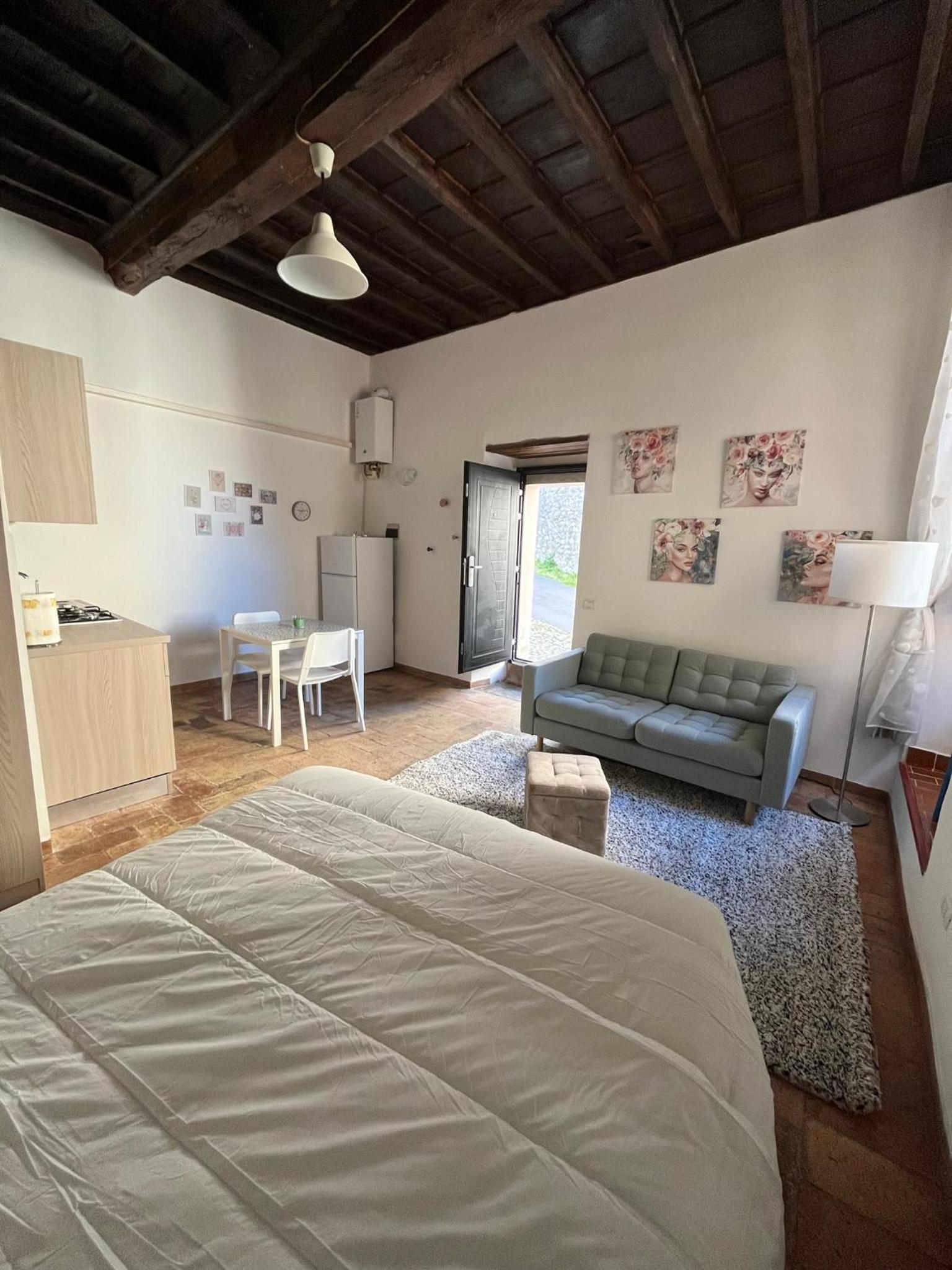 Apartment - Ground Floor photo 3