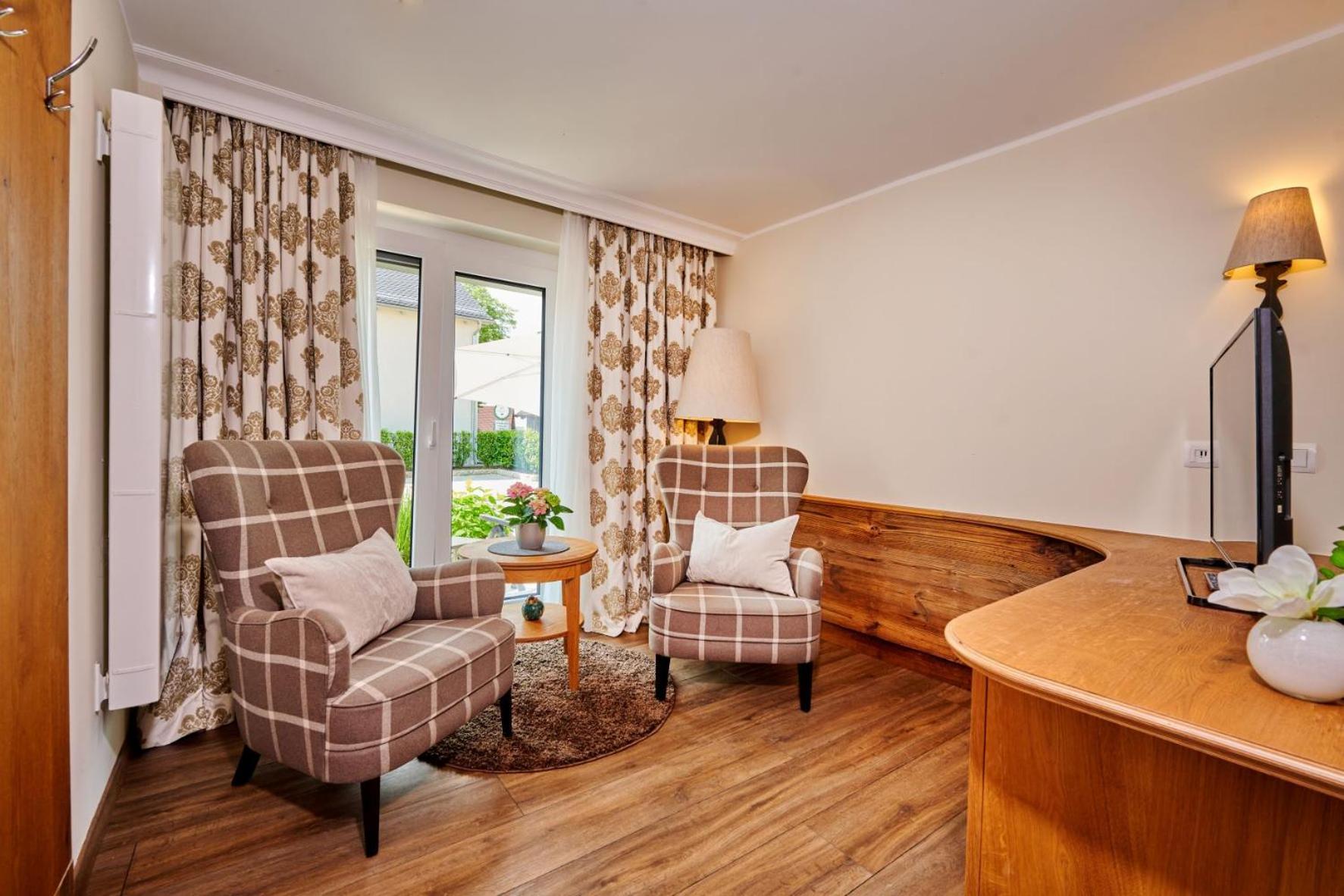 Double Room zur Schmiede photo 2
