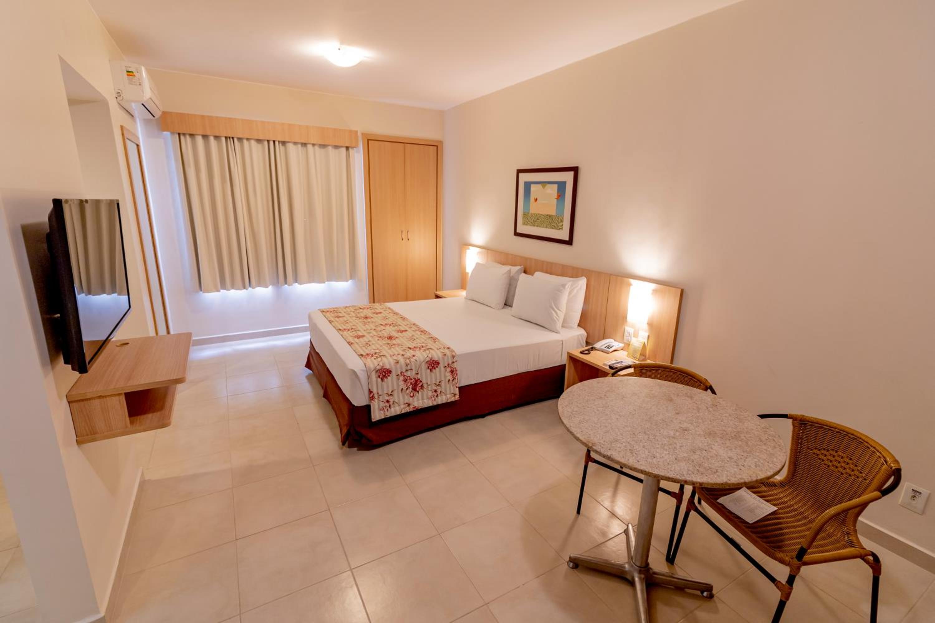 Superior Deluxe Double or Twin Room  photo 1