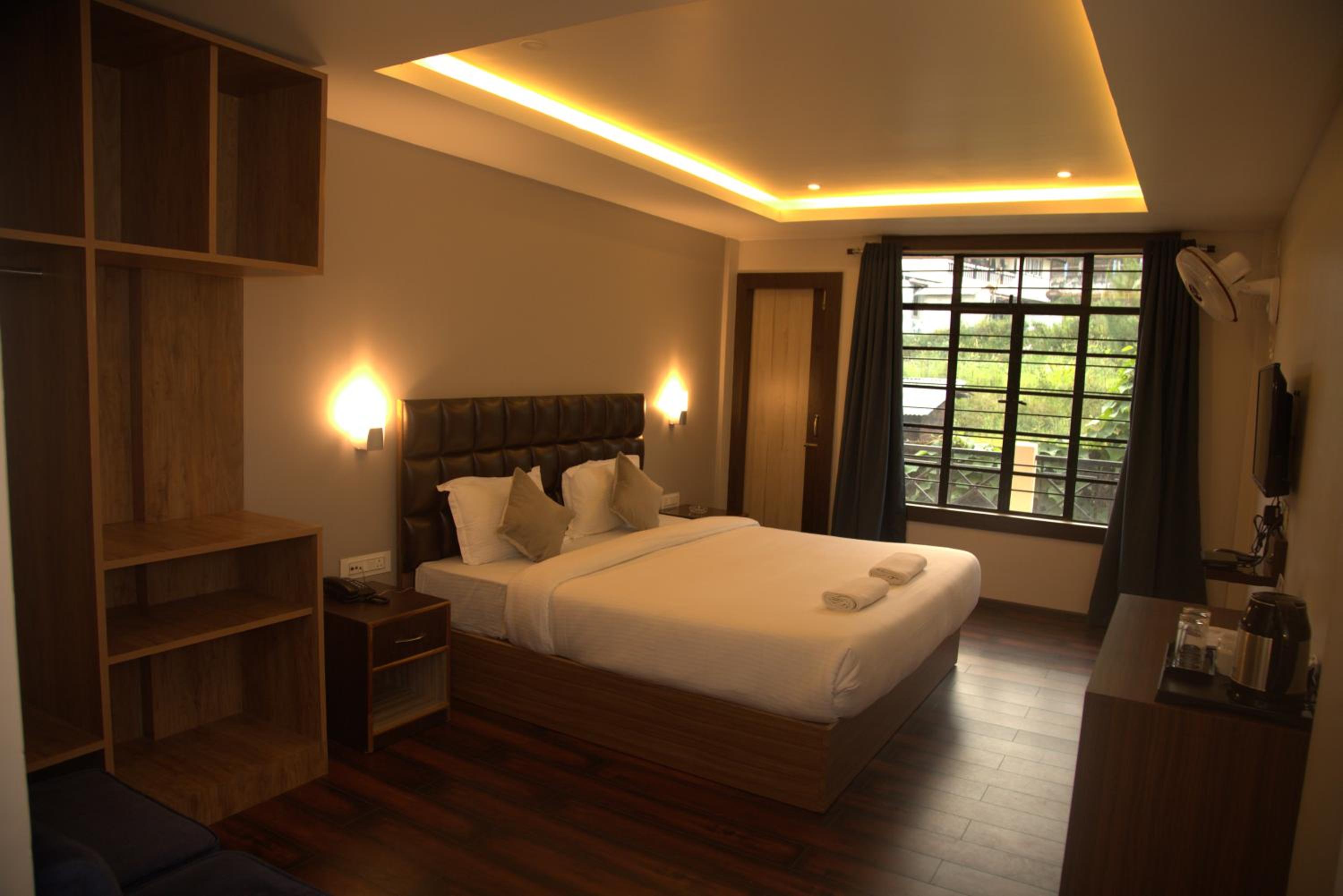 Superior Double Room - Photo 2