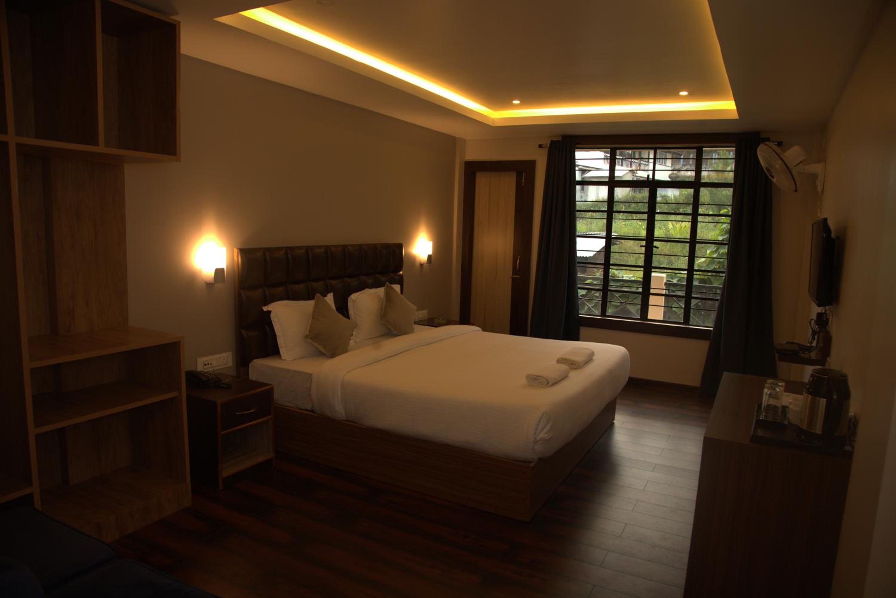 Superior Double Room - Photo 1