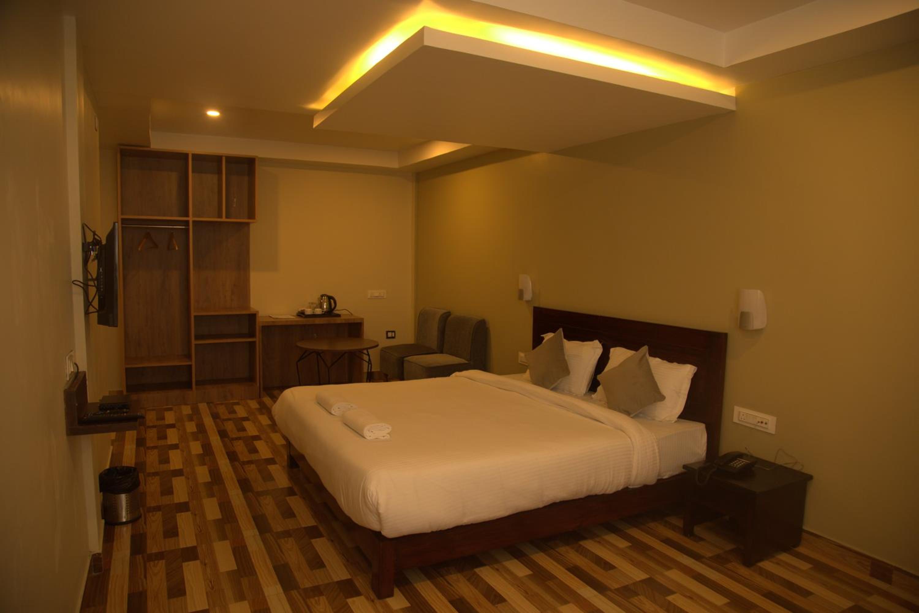 Superior Double Room - Photo 10