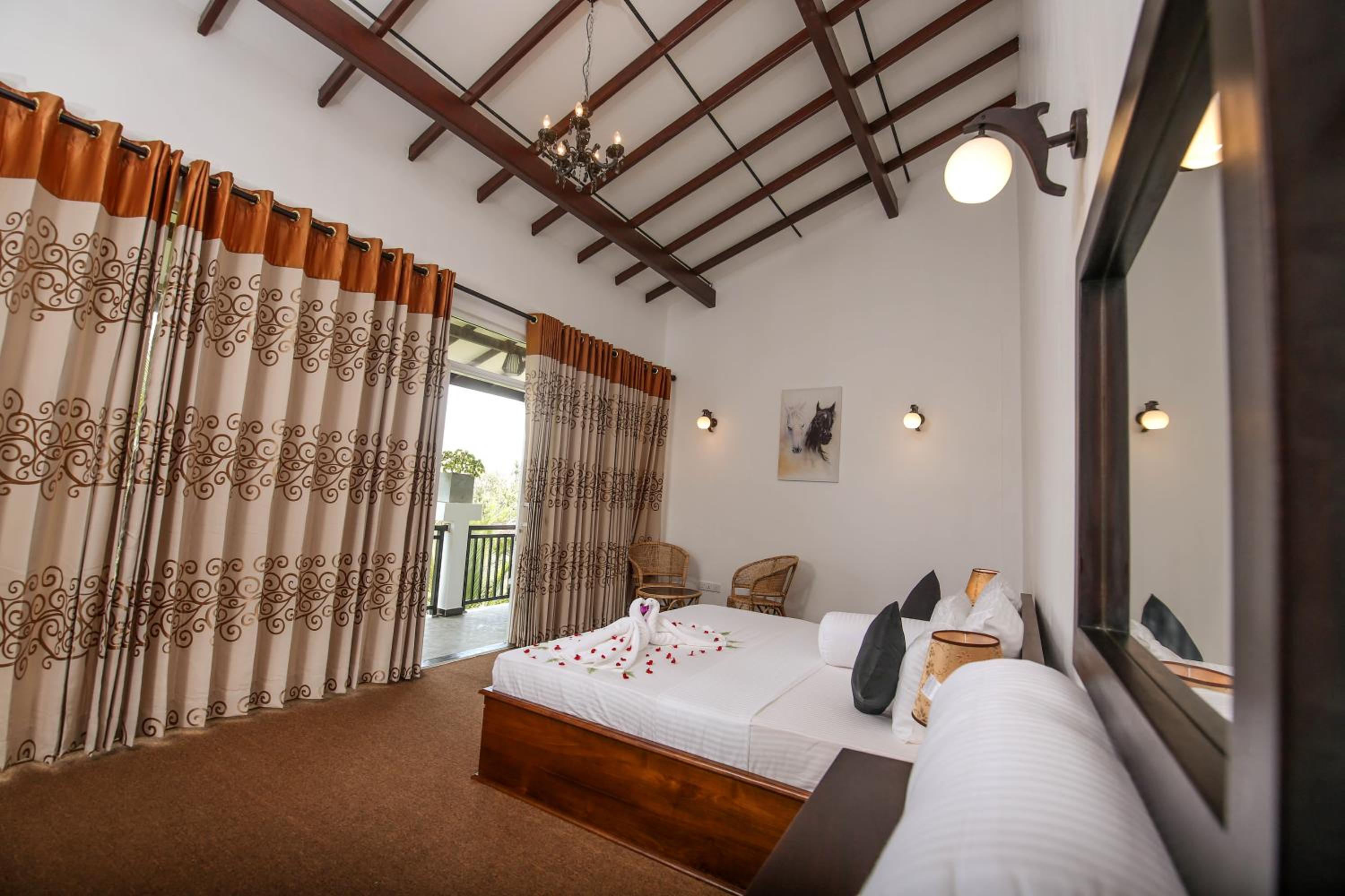 Double Room with Balcony photo 2