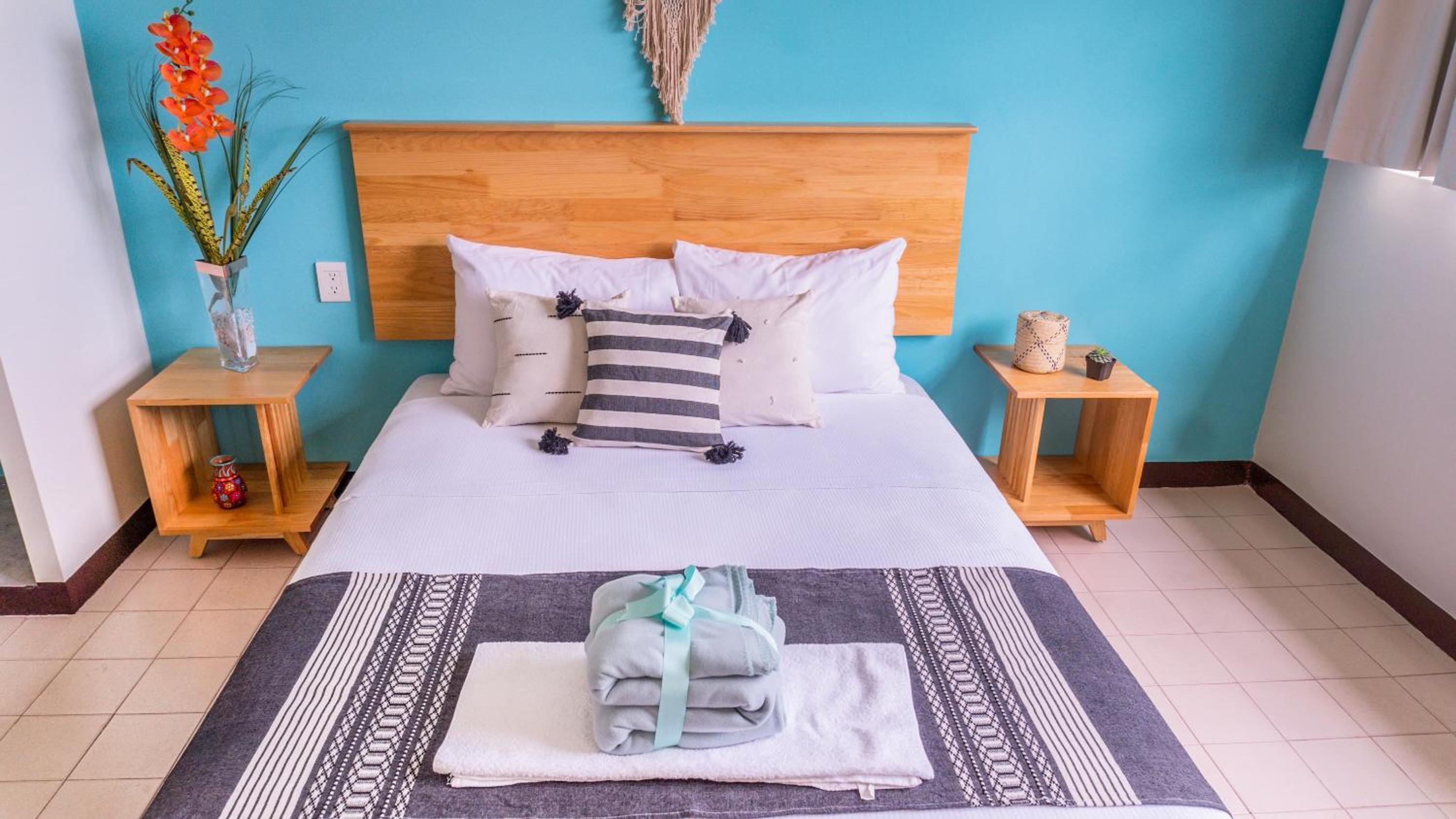 Double Room - Photo 10