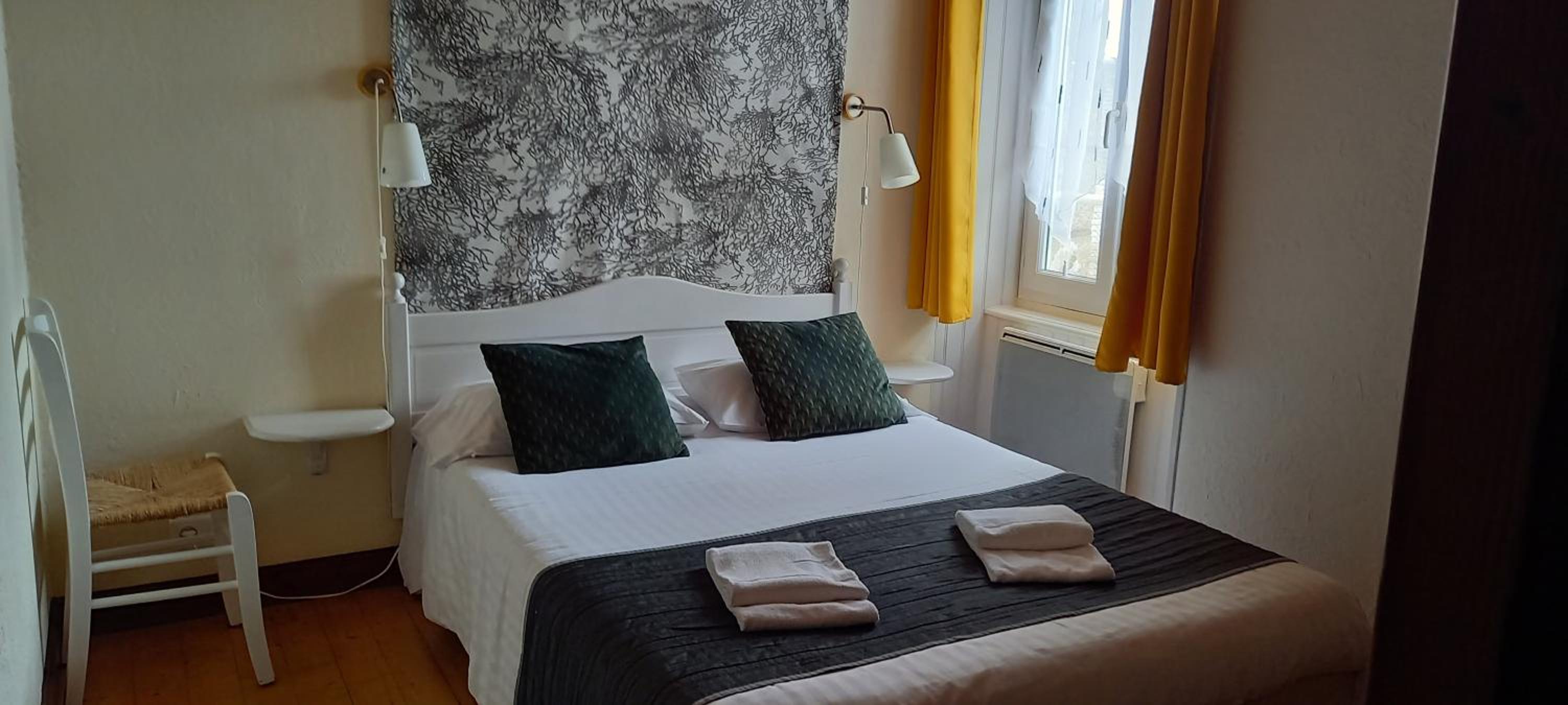 Standard Double Room photo 2