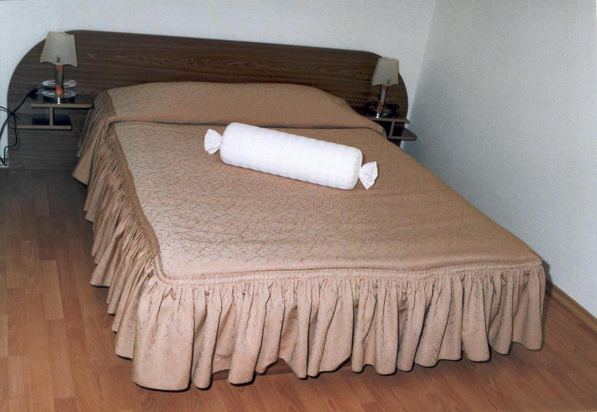 One-Bedroom Suite with Balcony photo 1