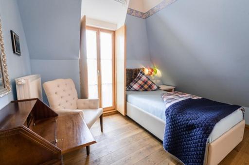 Single Room With Balcony photo 3