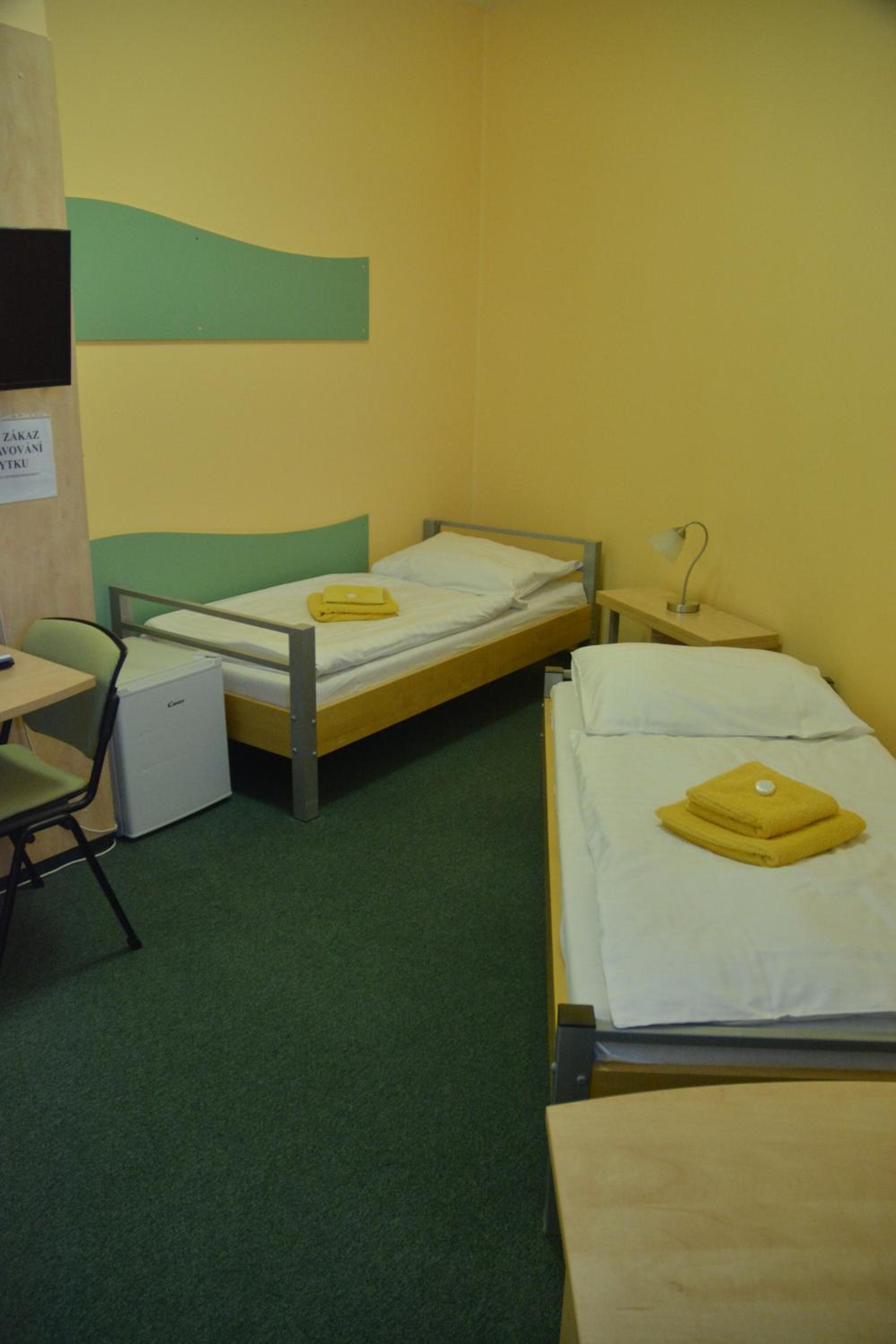 Standard Twin Room photo 2