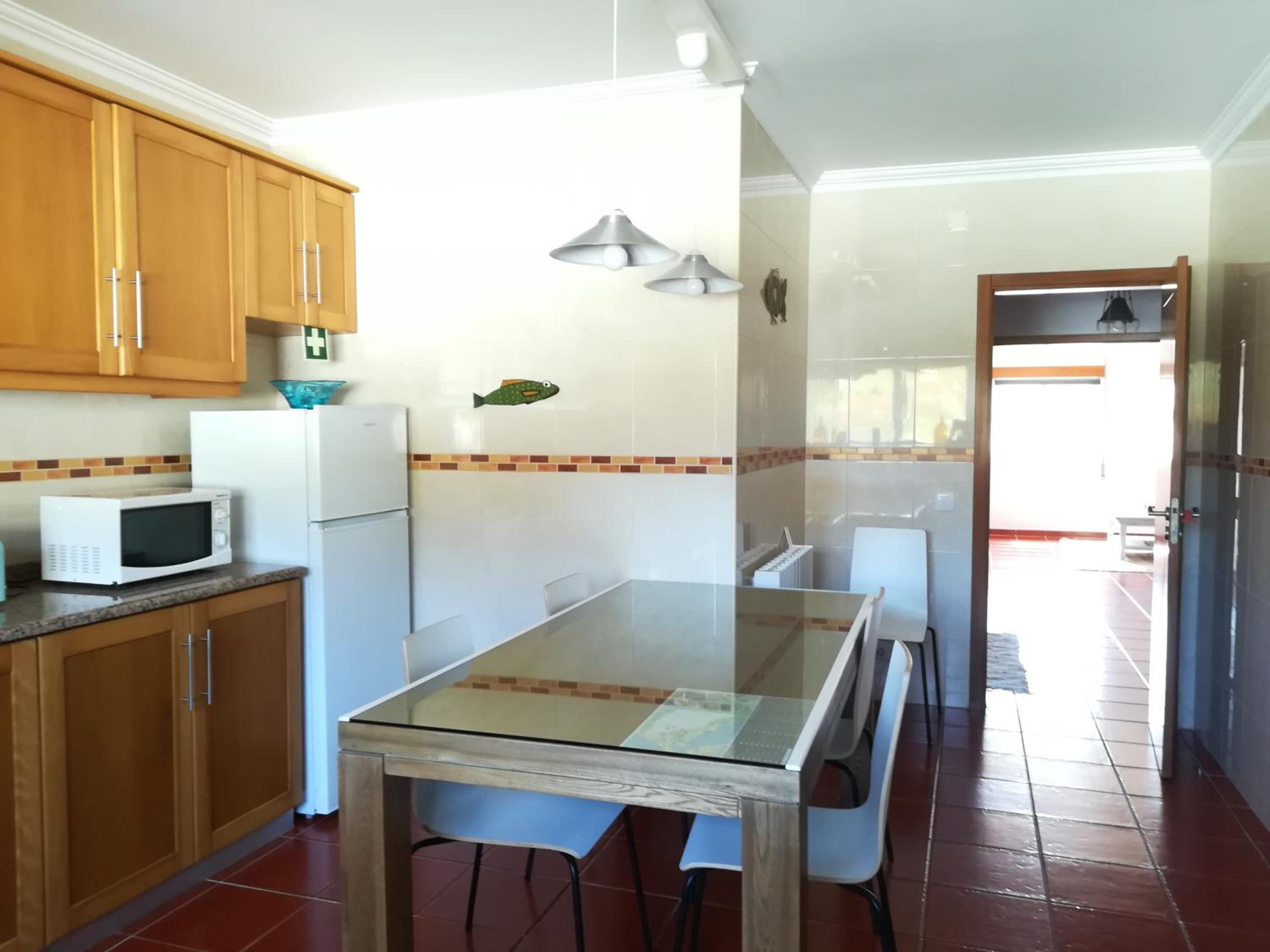 One-Bedroom Apartment - Photo 19