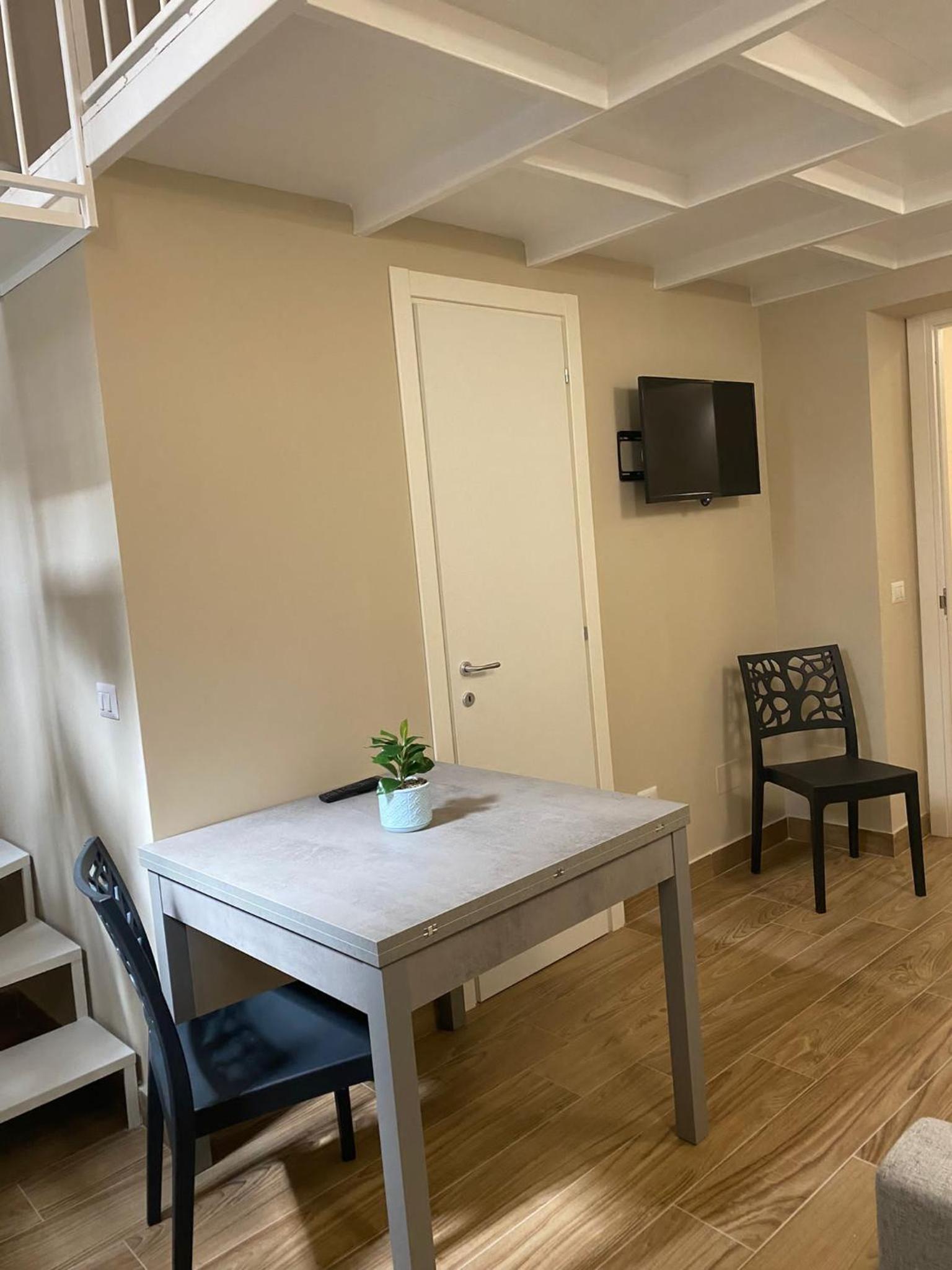 Apartment - Split Level