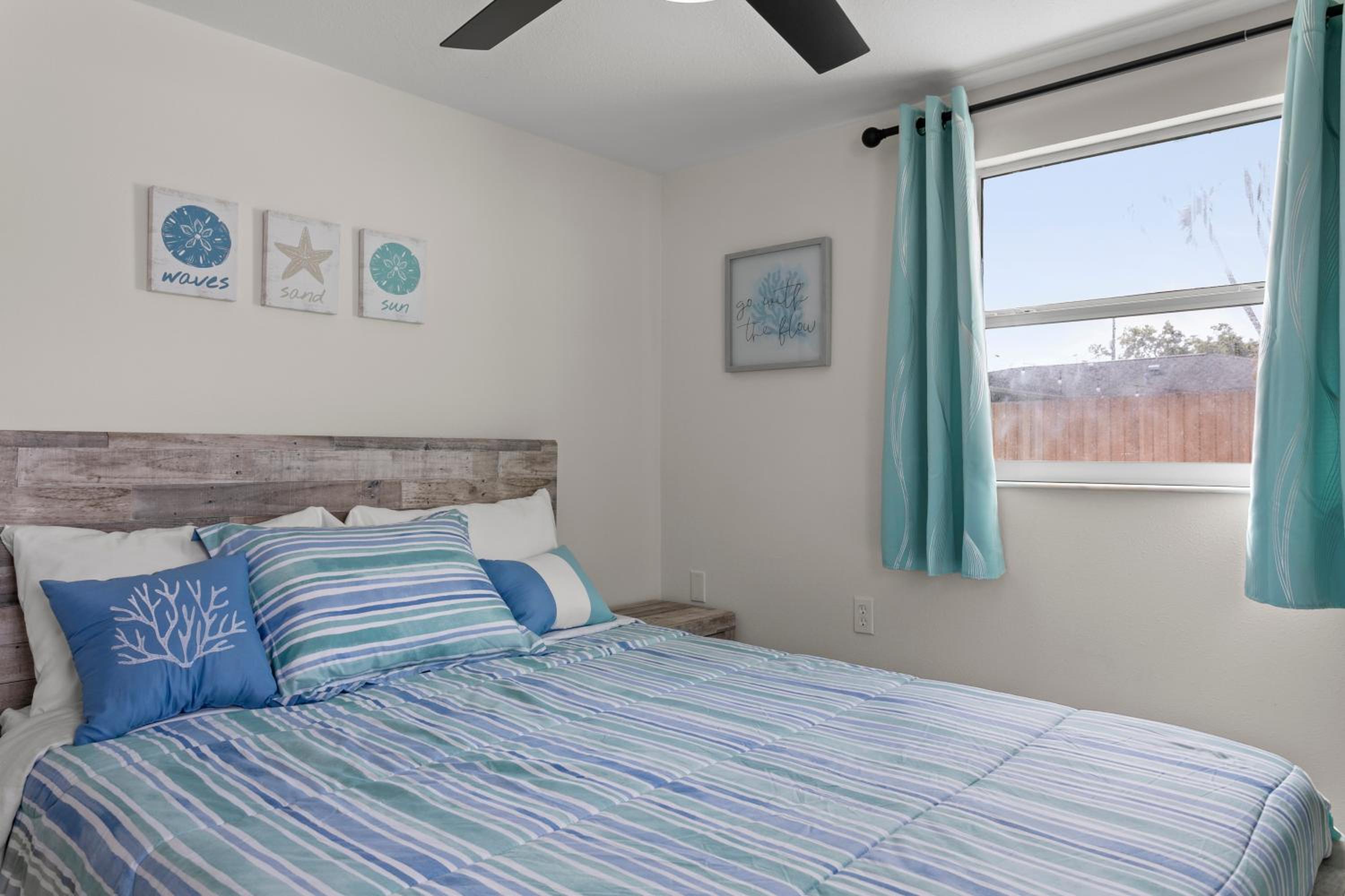 Three-Bedroom House photo 1
