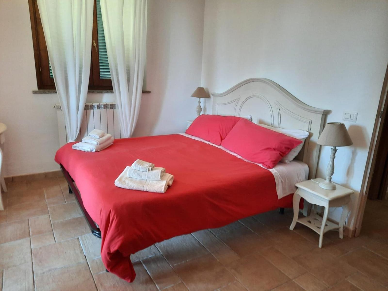 Large Double or Twin Room - Photo 1