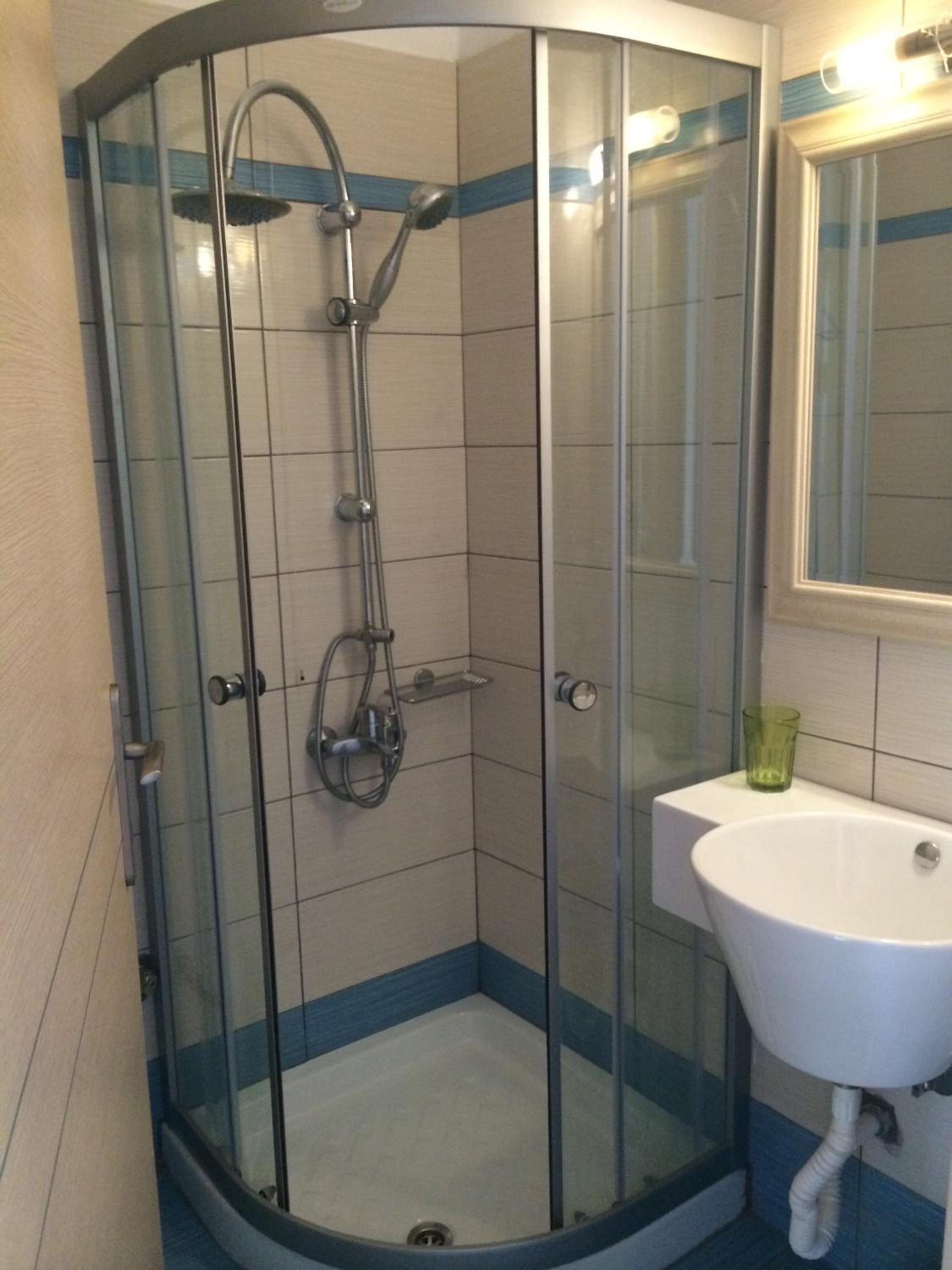 Classic Double Room - Photo 26