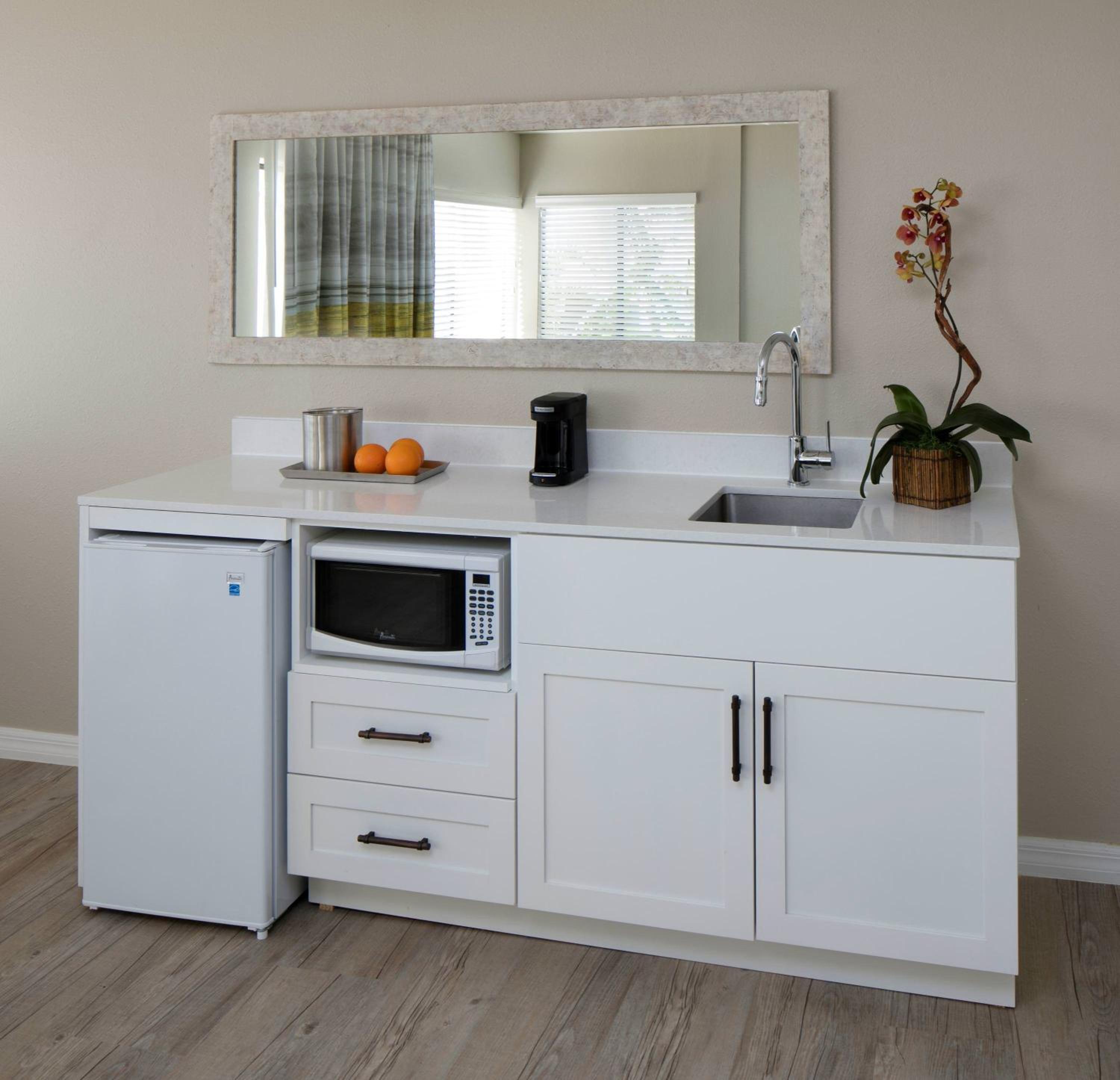 ​Studio Suite Ocean View Two Queens - Photo 4
