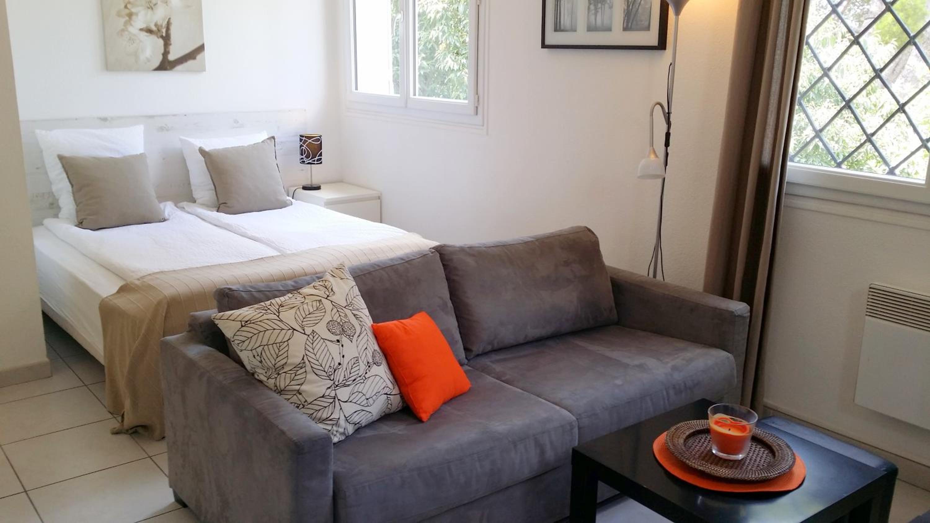 Studio Suite - Photo 11