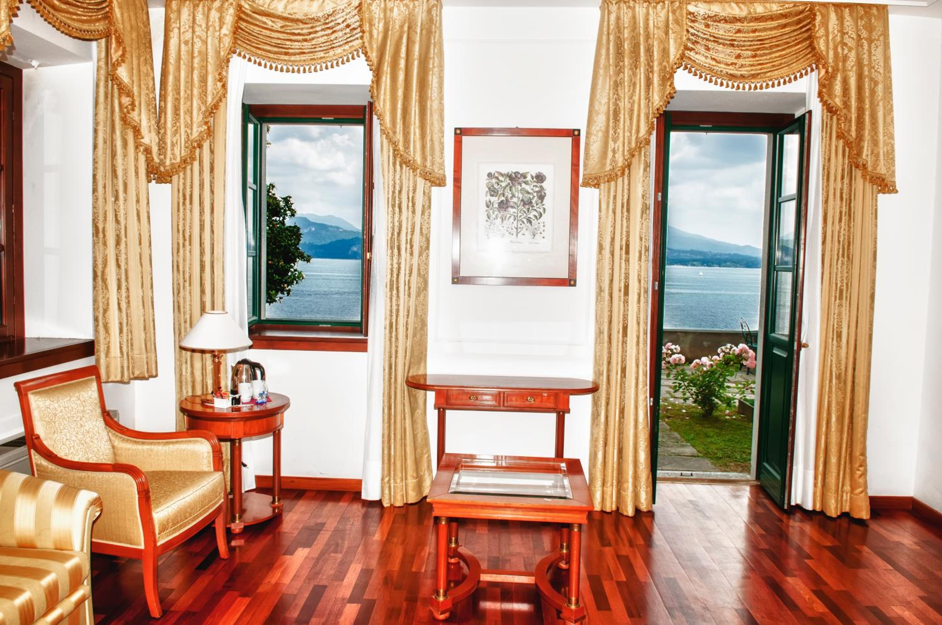 Appartamento con 1 Camera da Letto, Terrazza e Vista Lago