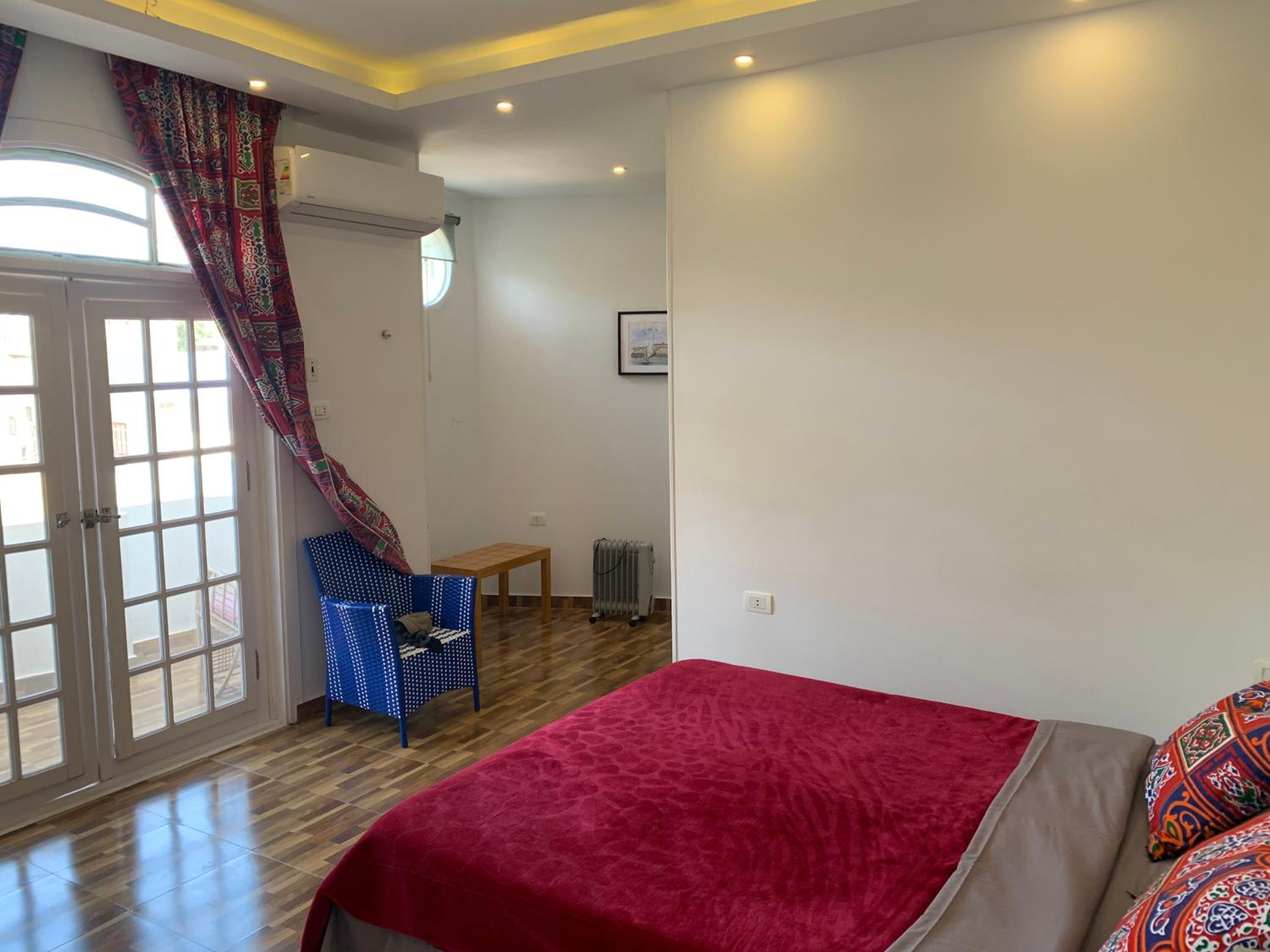 King Room with Balcony photo 1