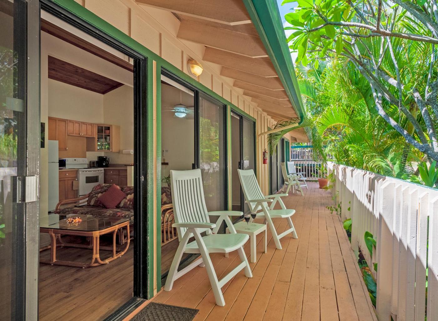 Apartment with Garden View - Photo 14