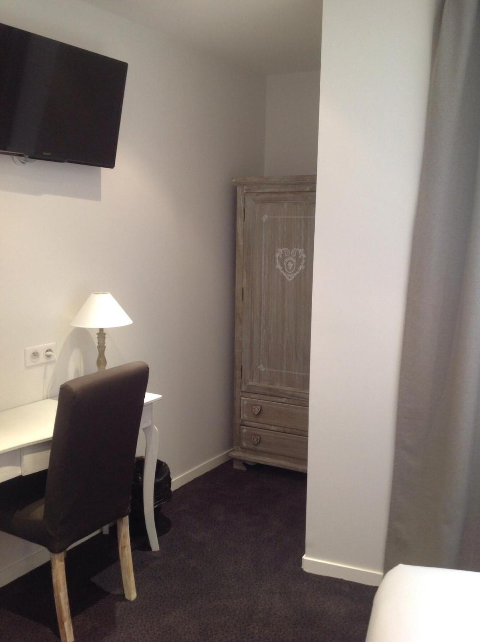 Premium room - accessible by elevator - Photo 11