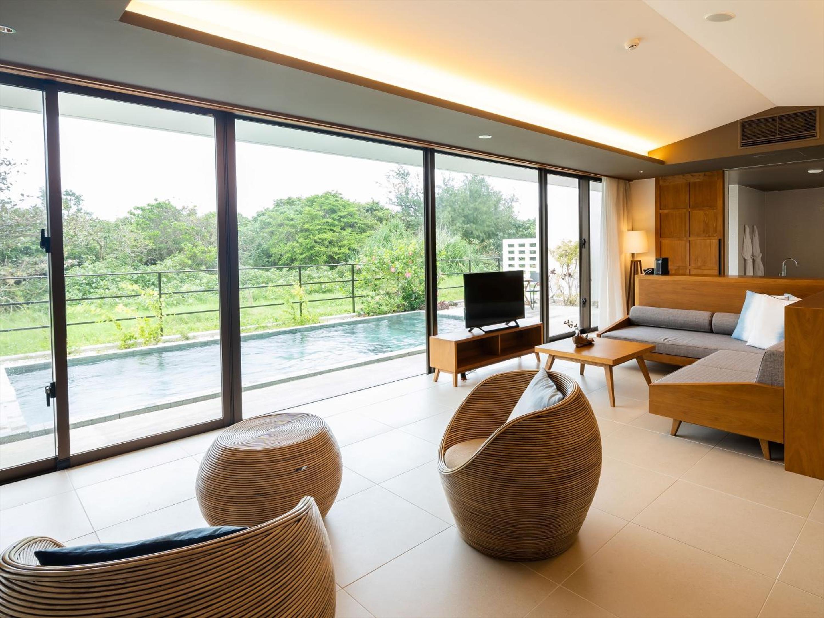Premier Suite Villa - Photo 5