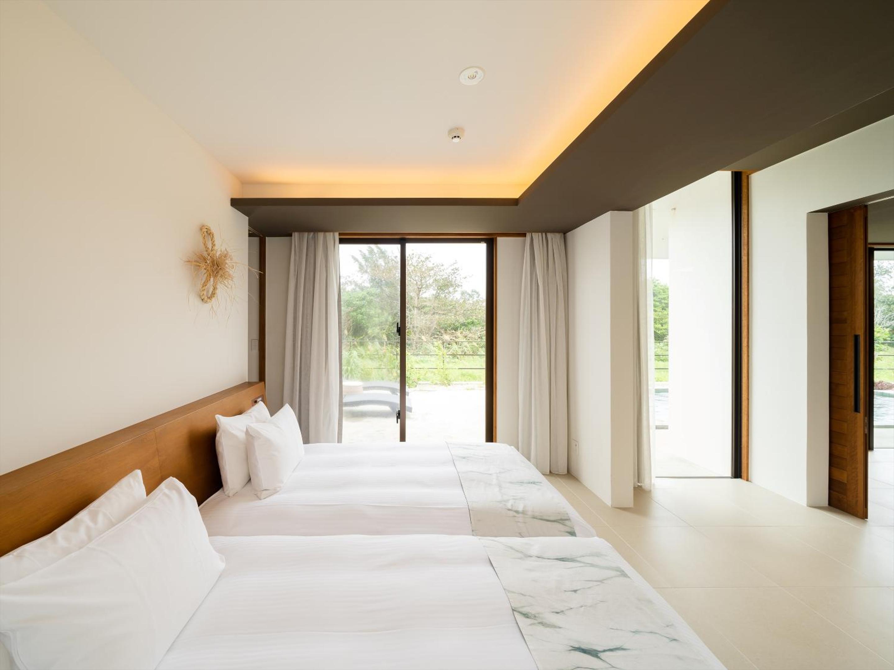 Premier Suite Villa - Photo 2