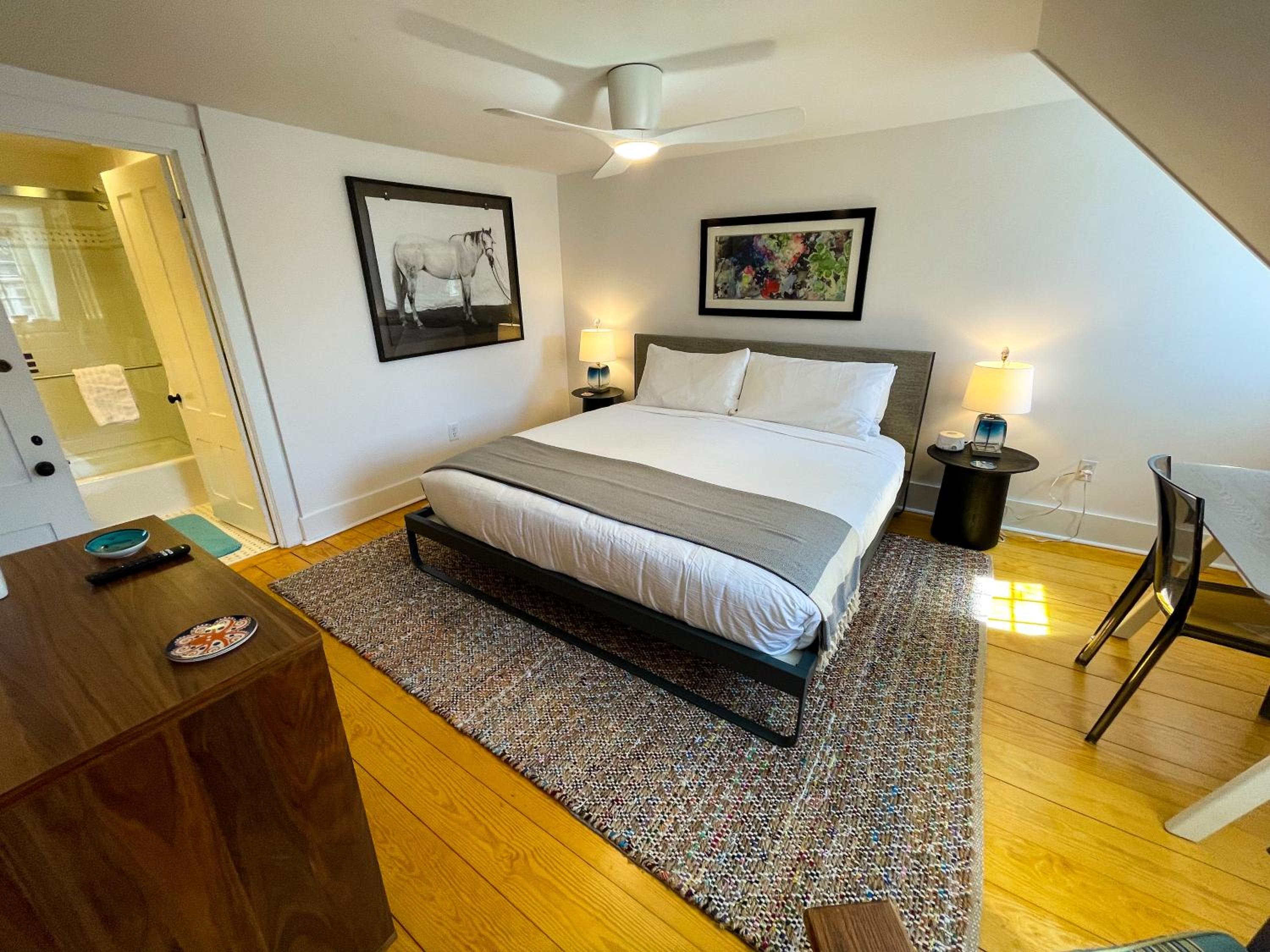 King Room
