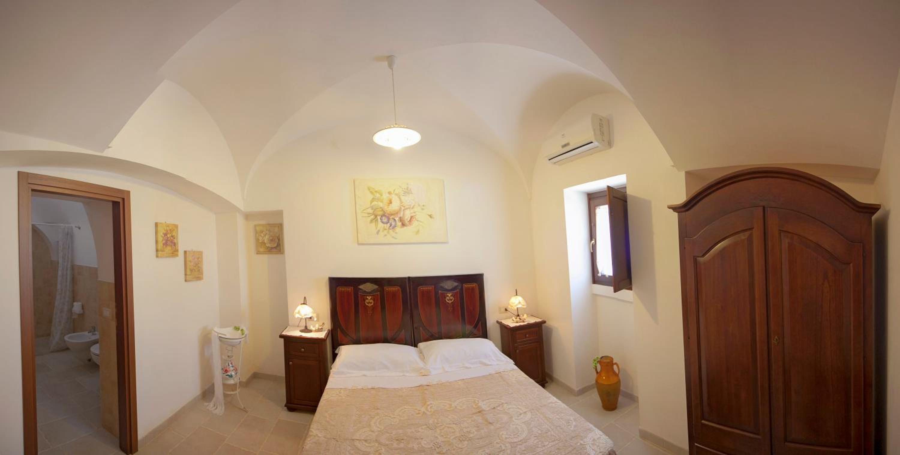 Standard Double or Twin Room photo 1
