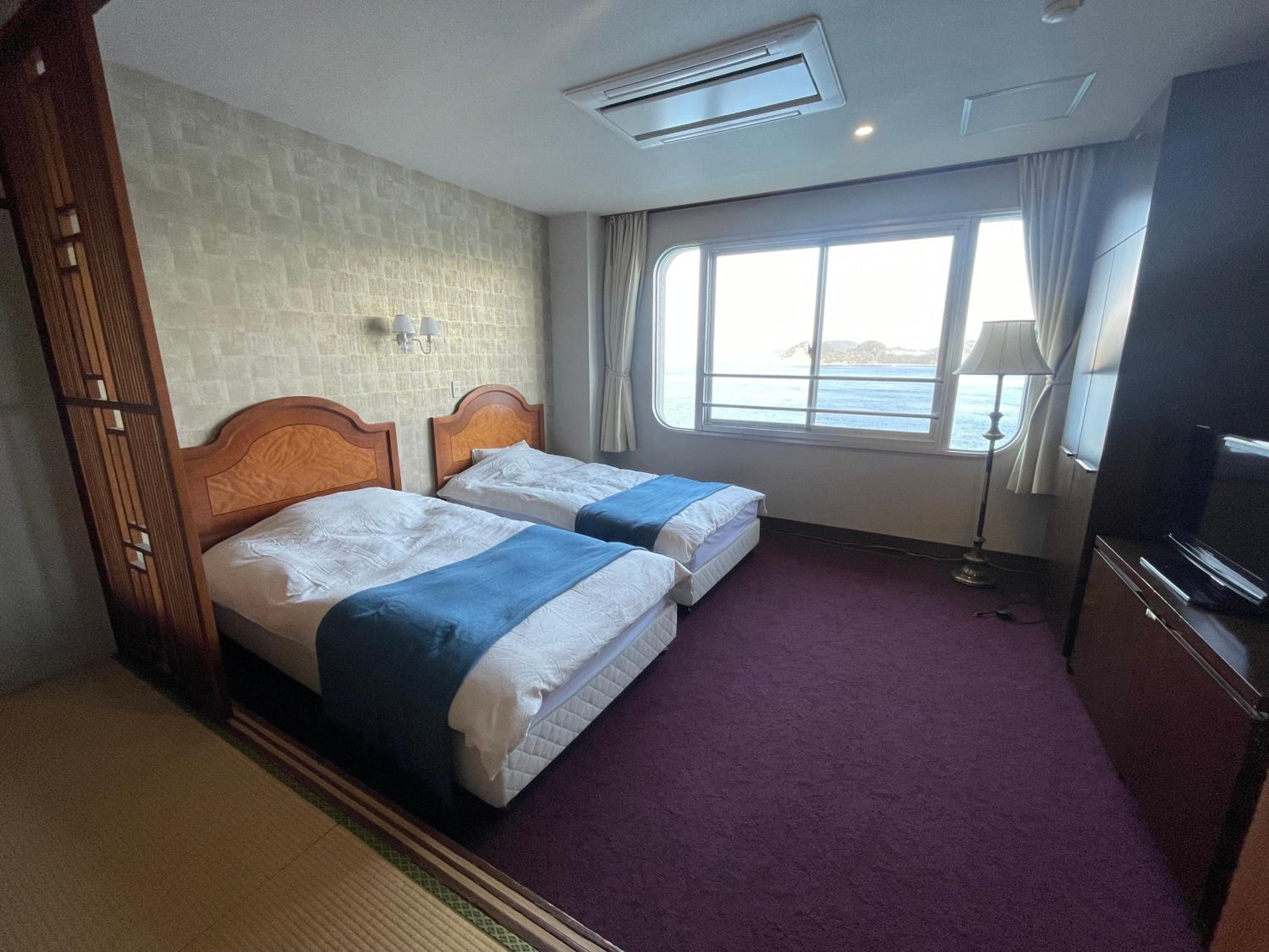 Superior Room with Tatami Area