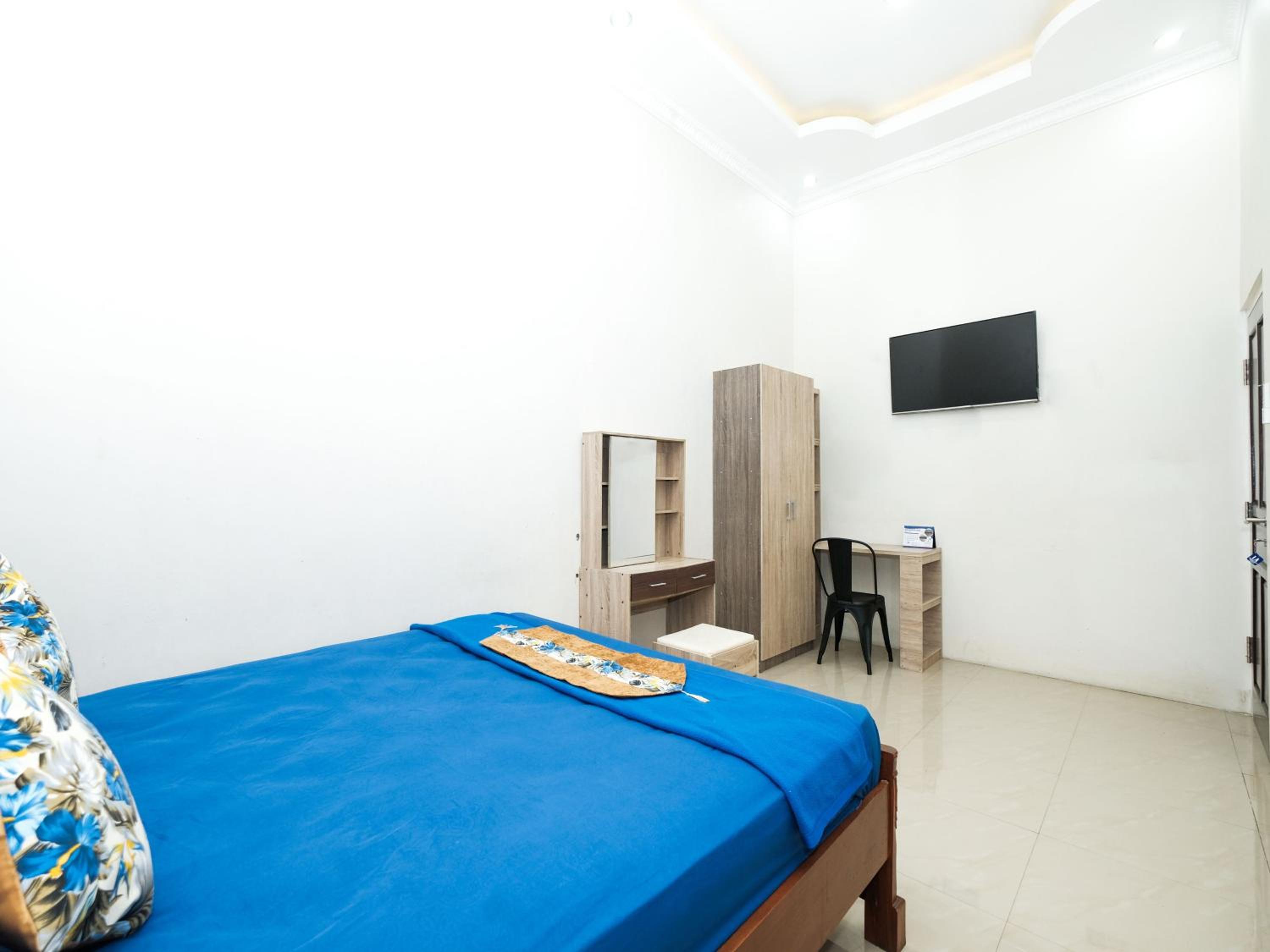 Double Room with Private Bathroom - Photo 5