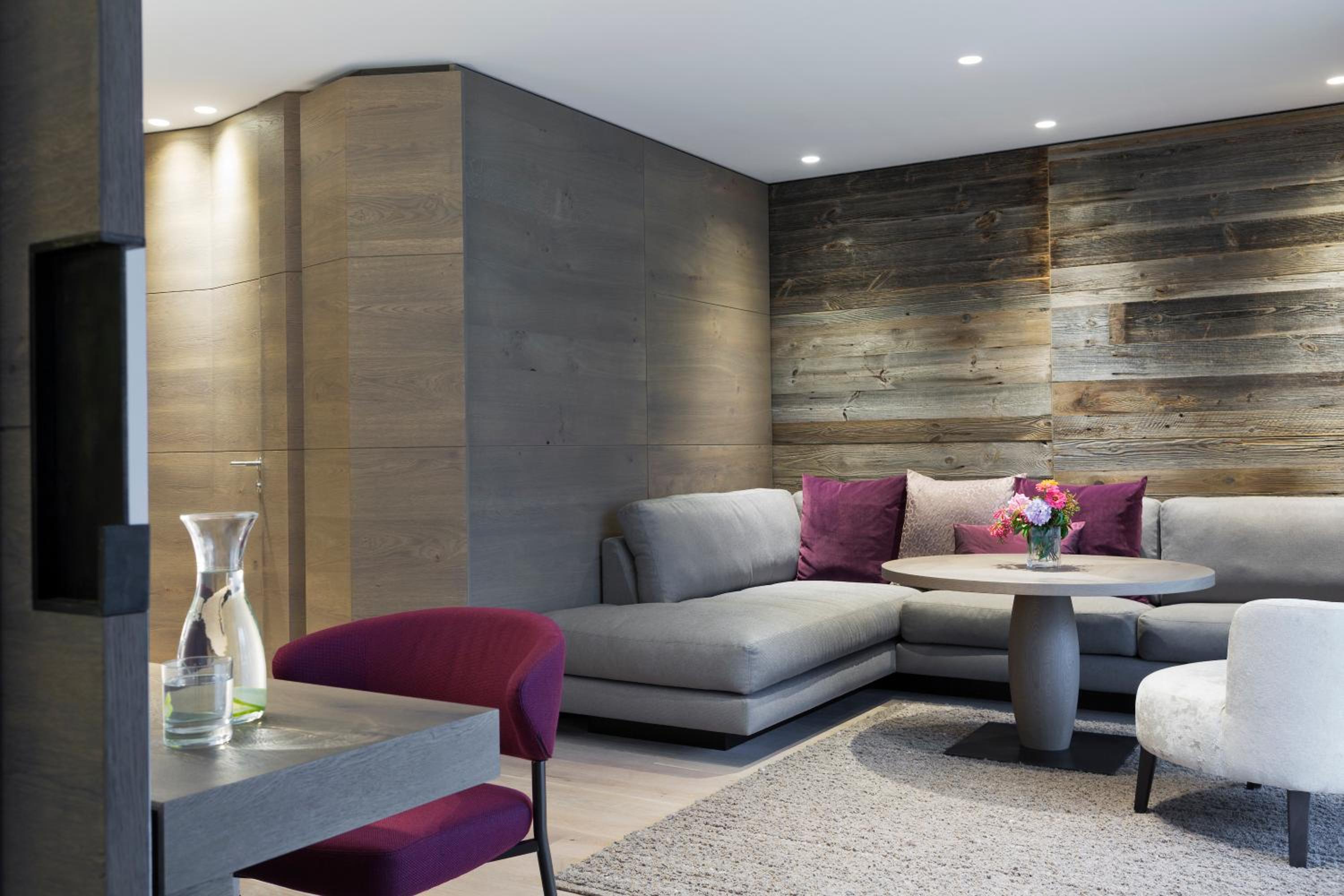 Prestige Living Suite photo 2