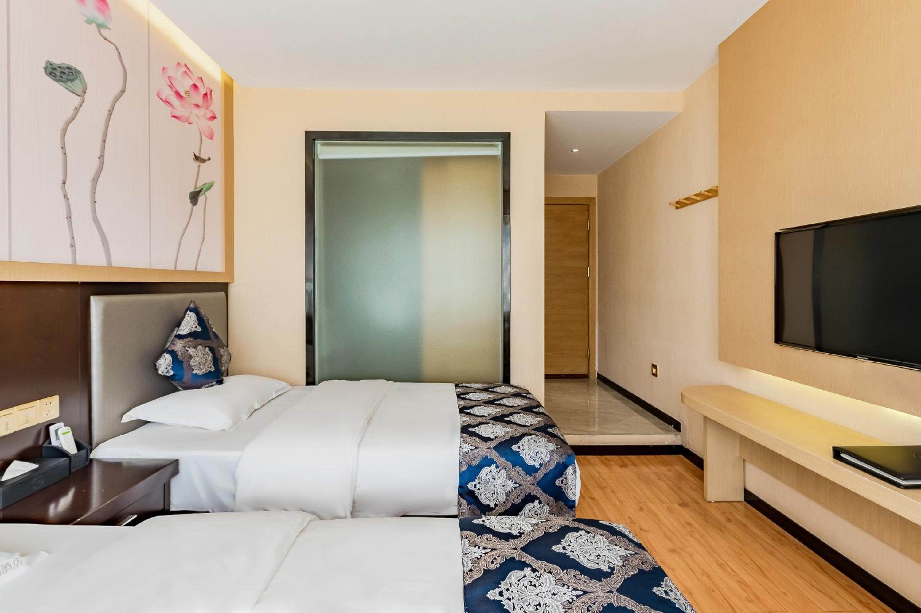 Standard Twin Room photo 3