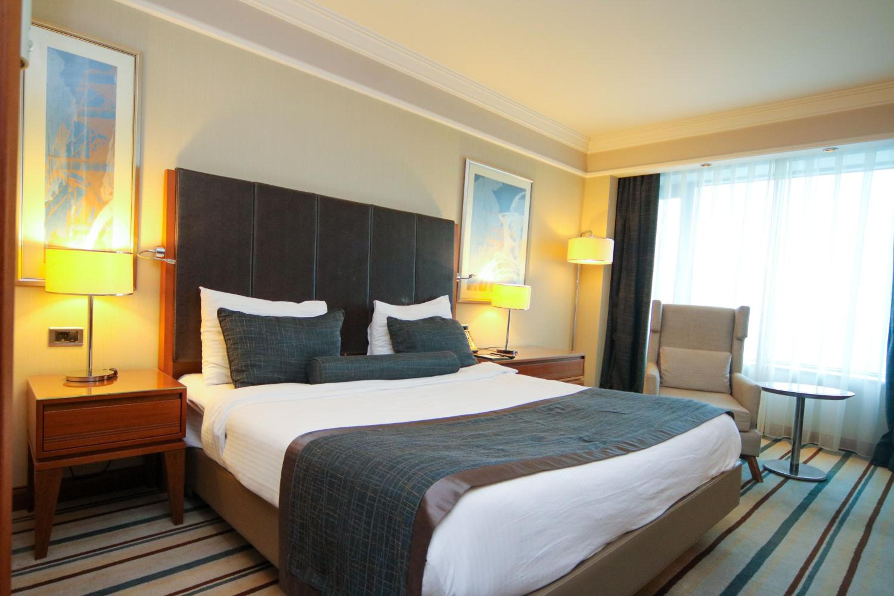 Superior King Room - Photo 2