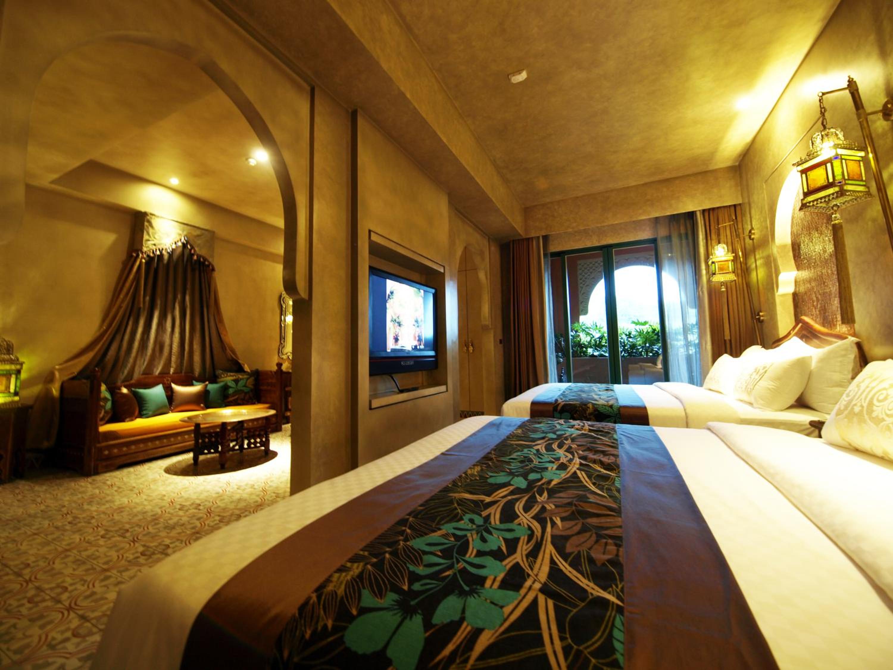 King Room with Two King Beds