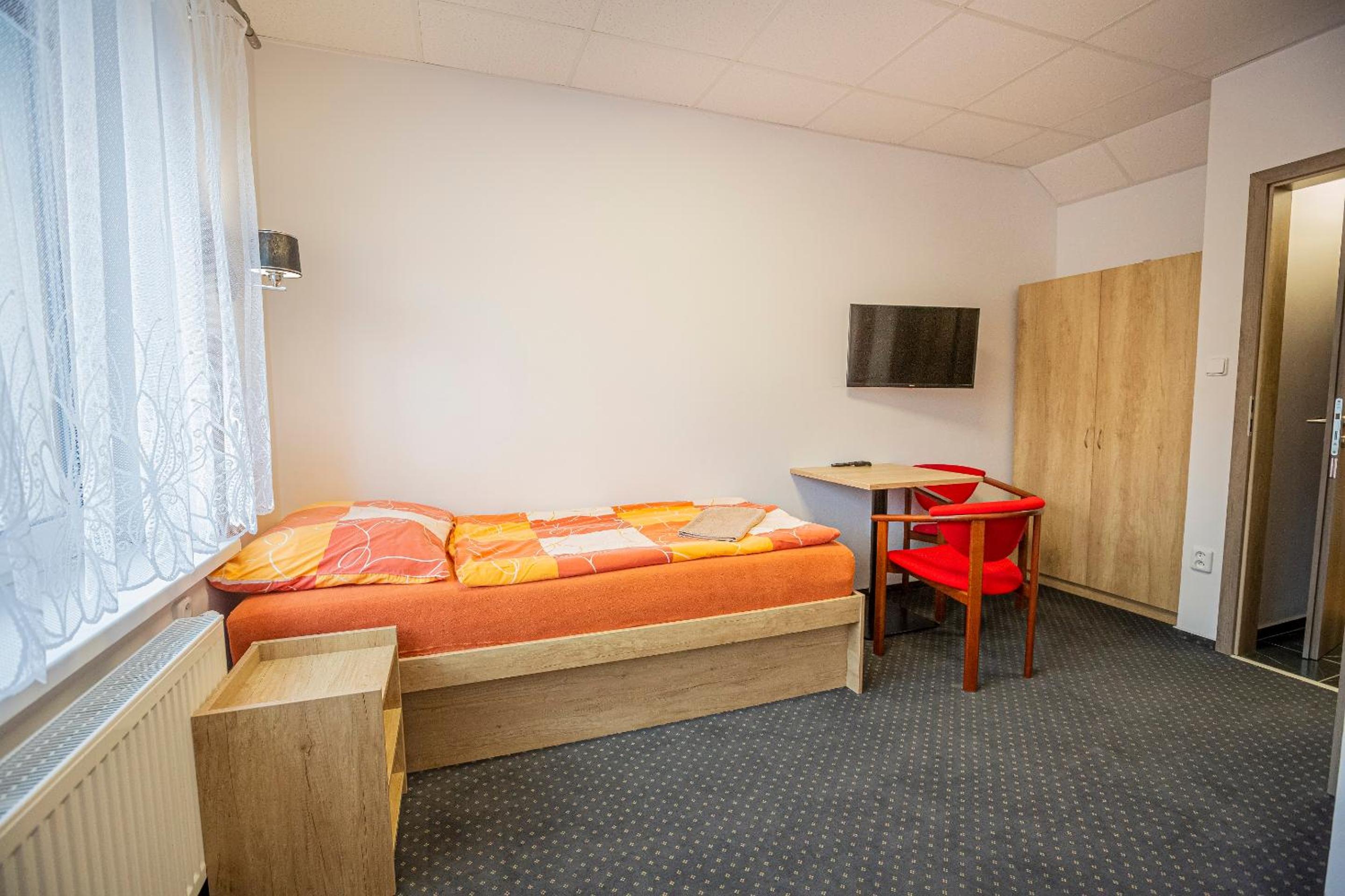 Single Room photo 1