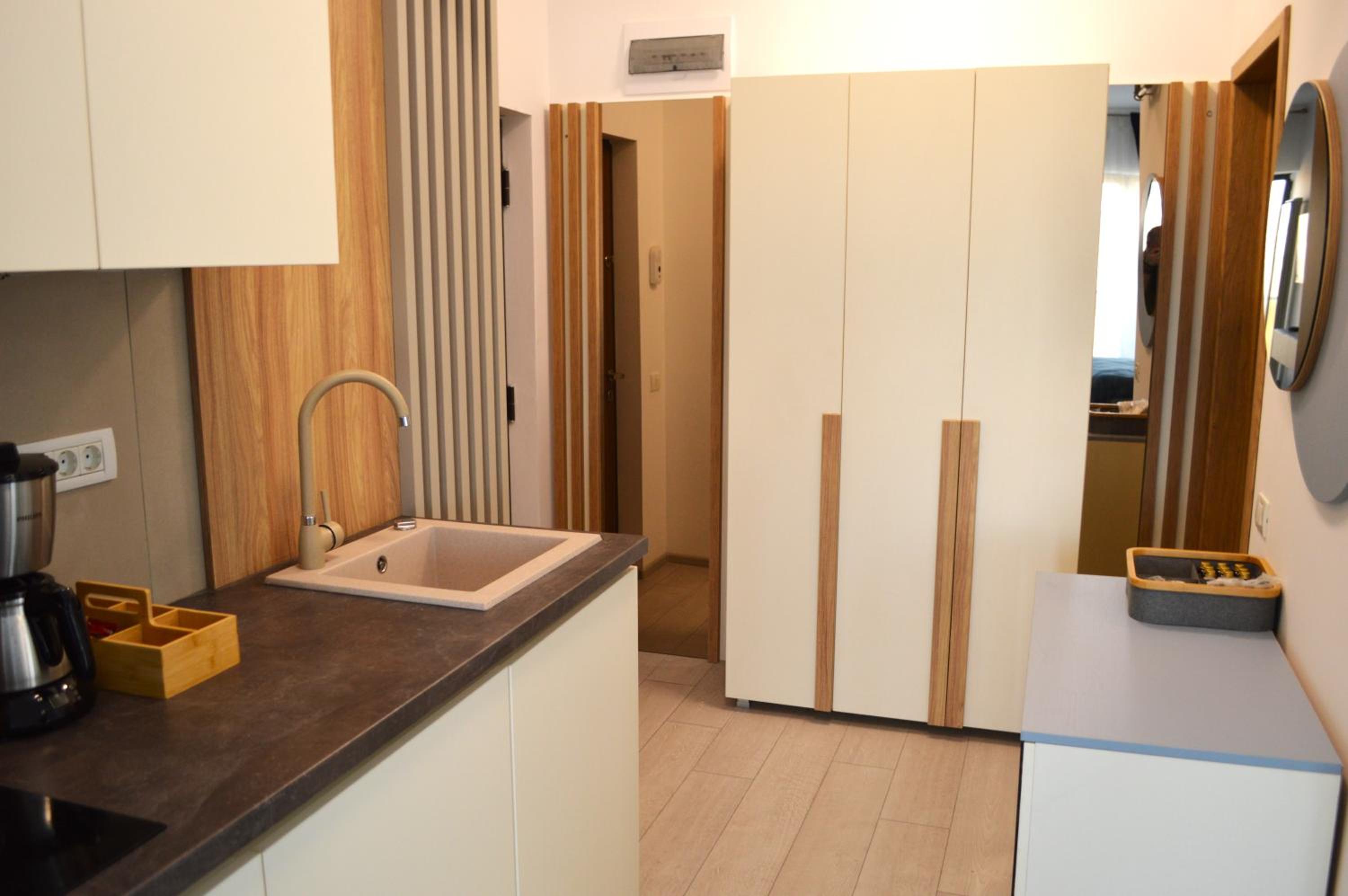 Studio with Sea View - Photo 10