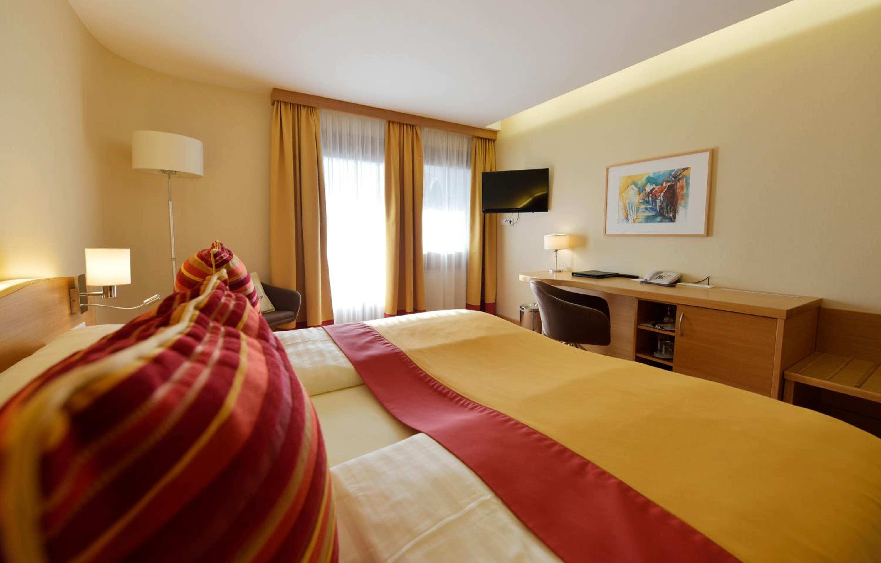 Double Room - Lake Side