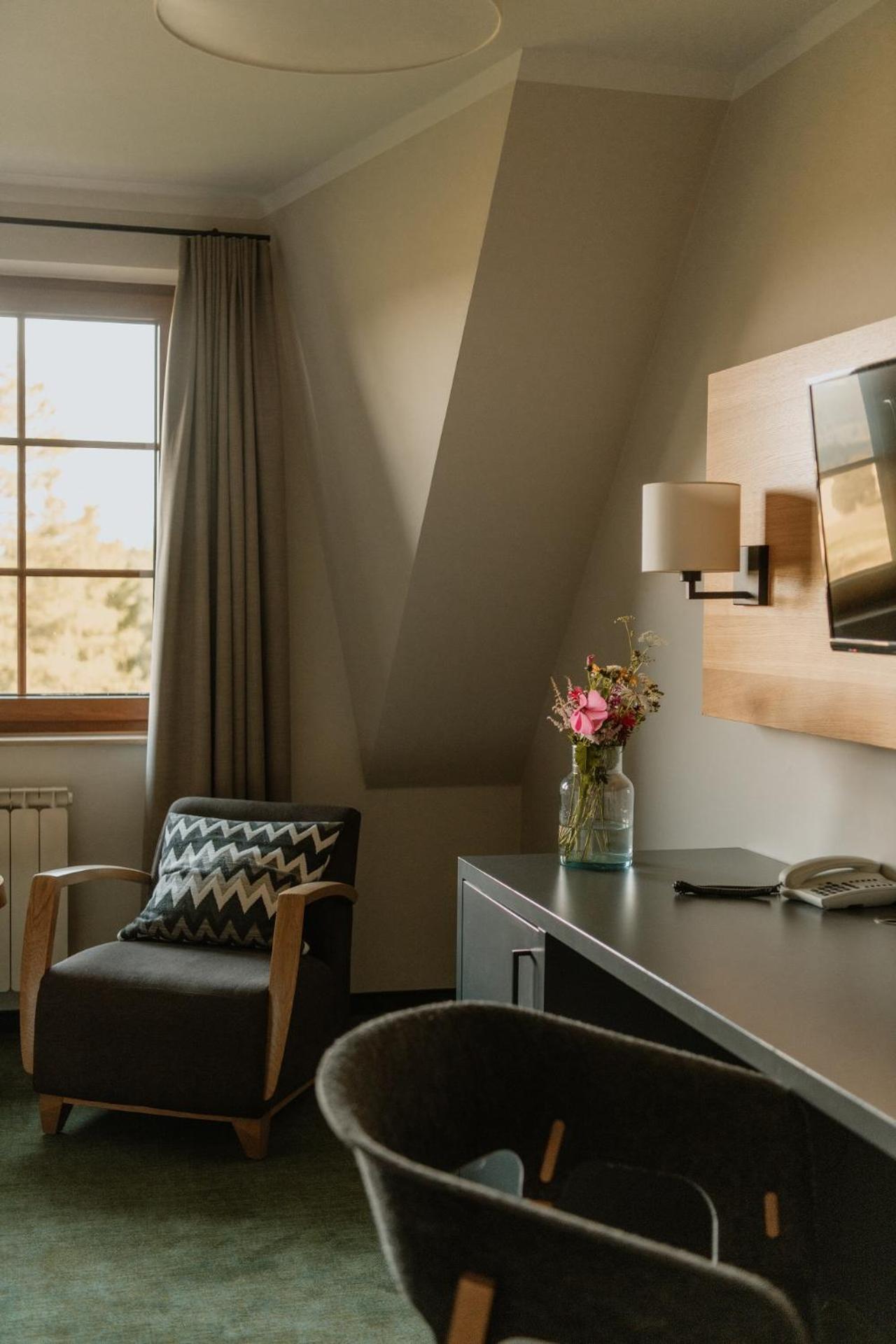 Double Room - Photo 6