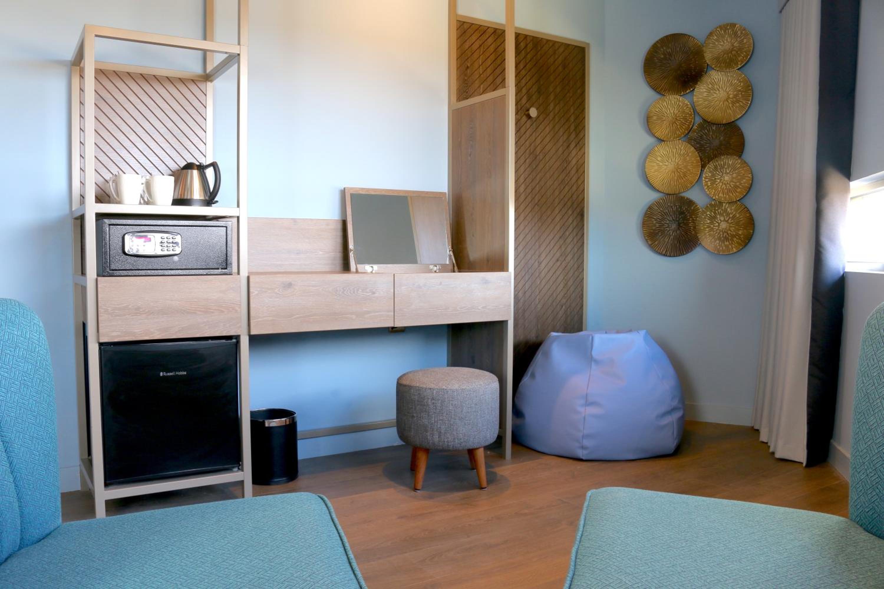 Premium Family Room – Park Side - Photo 3