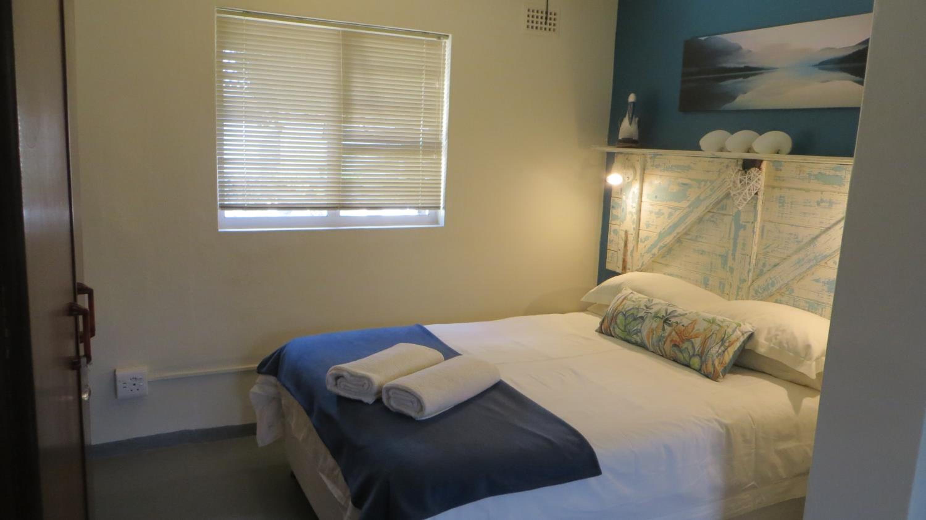 One-Bedroom Apartment - Photo 15