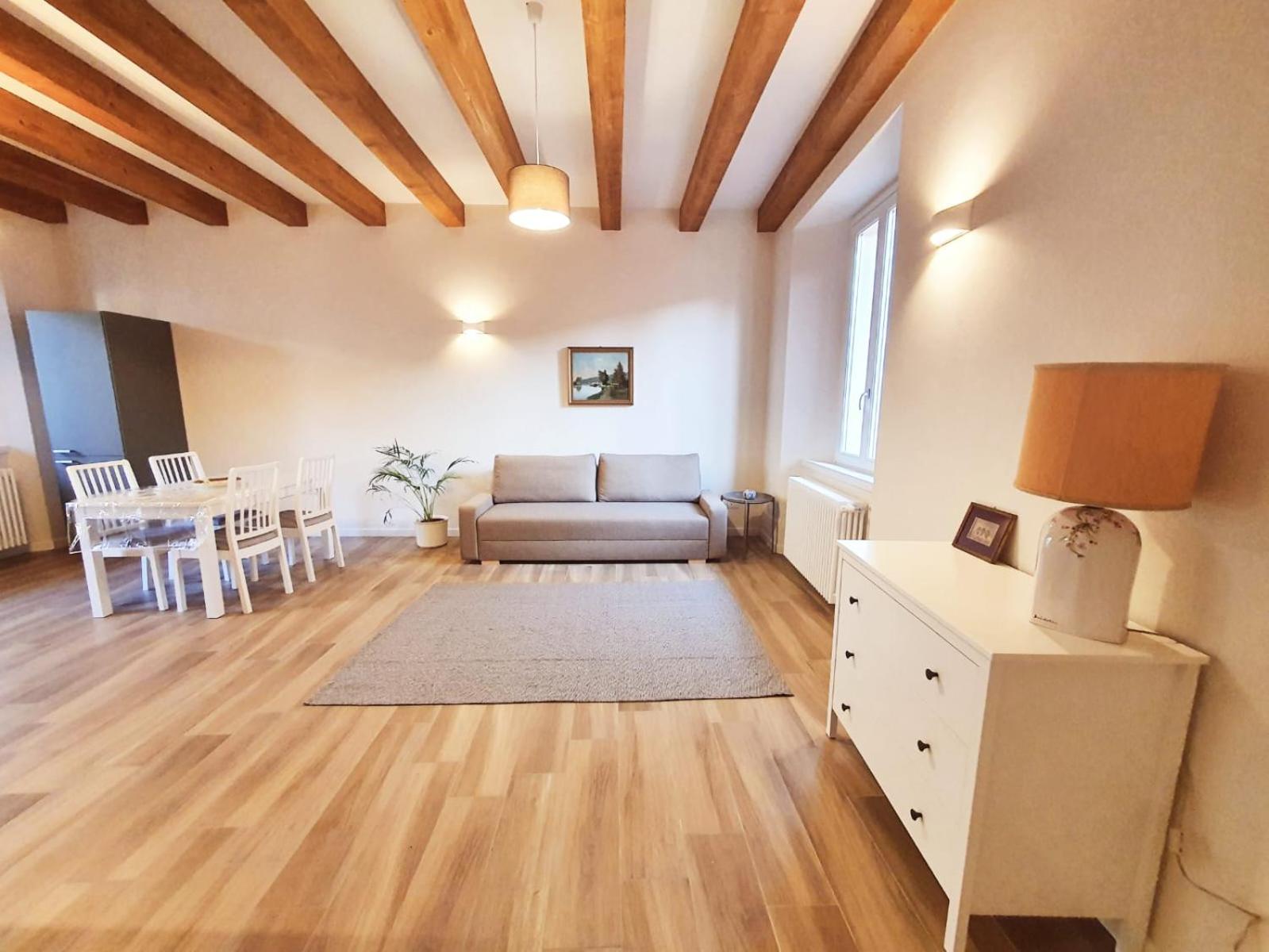 Apartment with Balcony