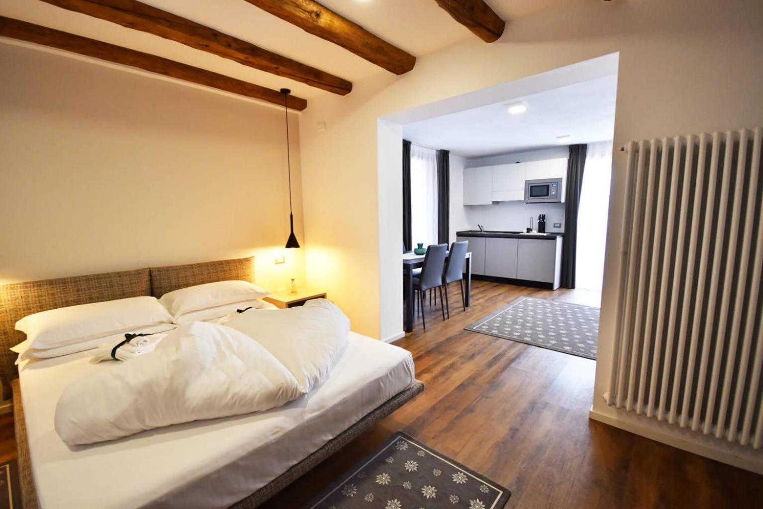 Standard Apartment - Photo 5