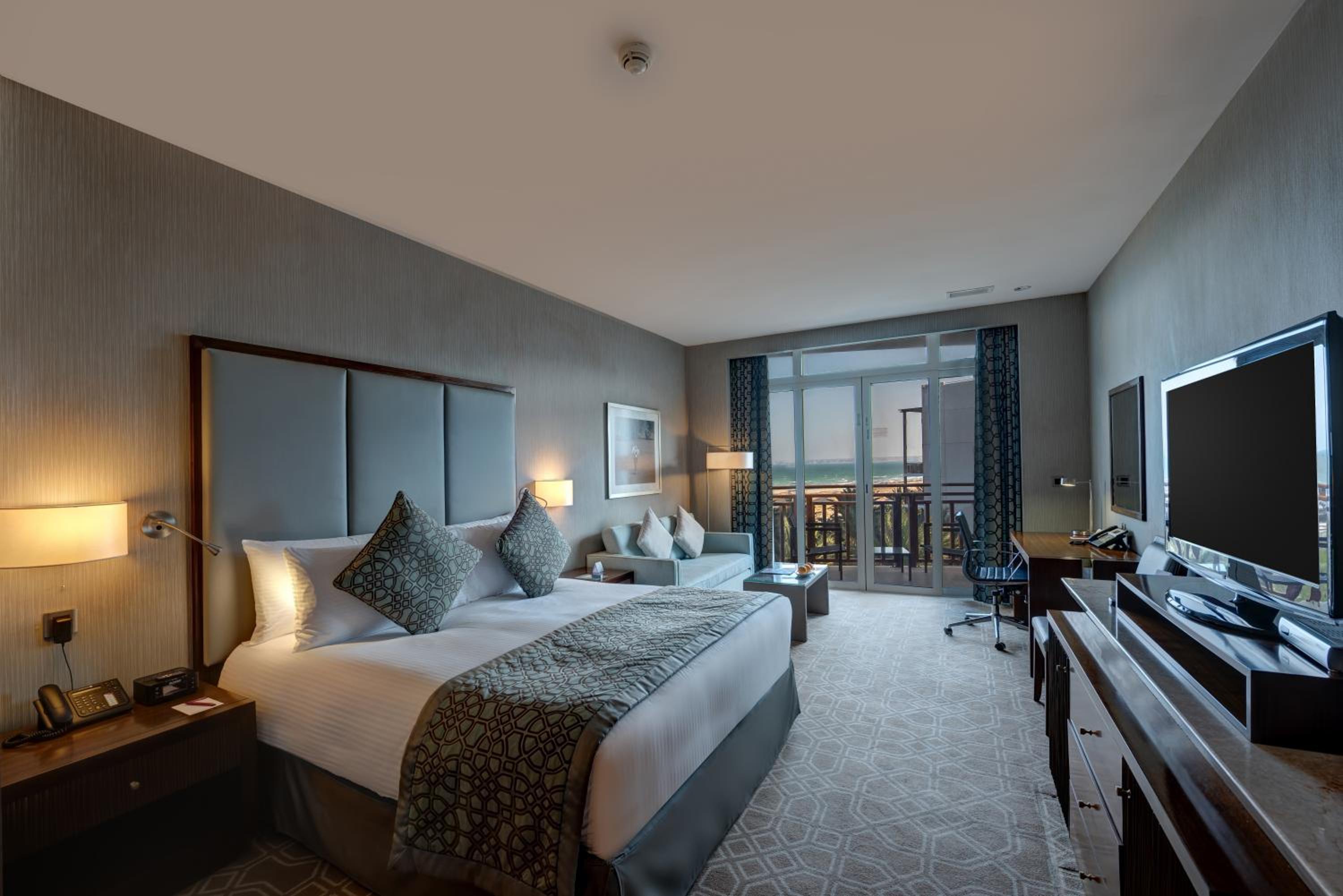 King Room - Sea Front - Photo 1