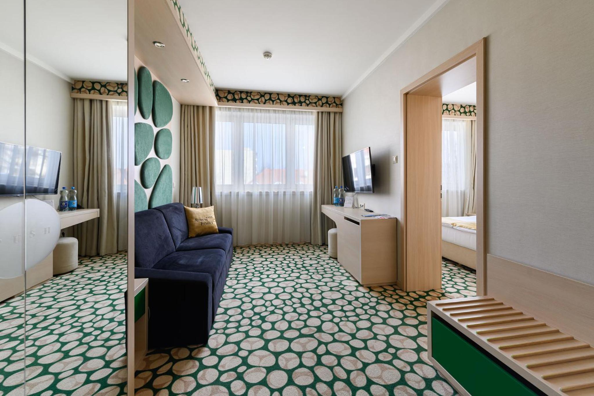 Deluxe Double Suite photo 2