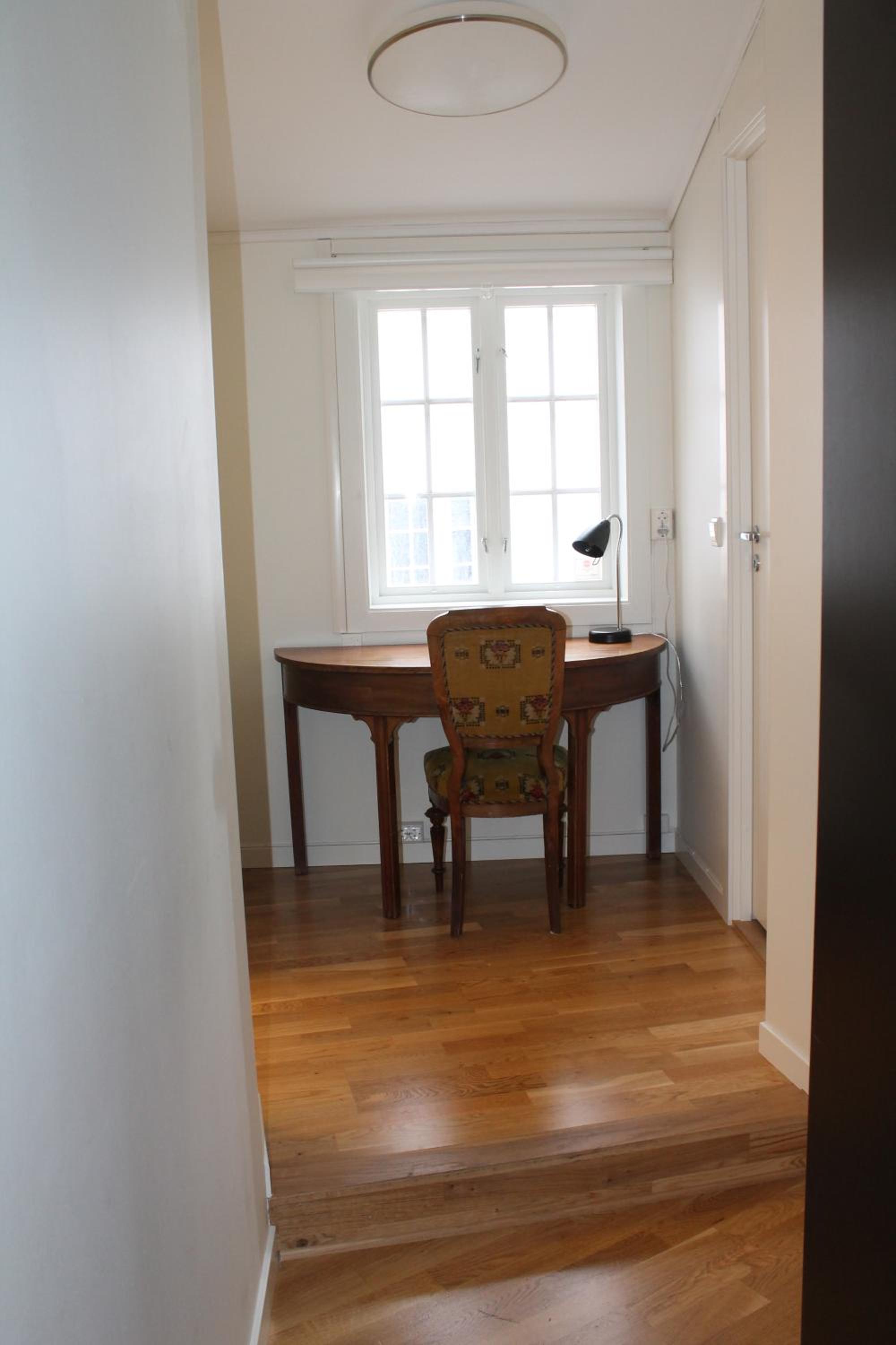 Superior Double or Twin Room with City View - Photo 2