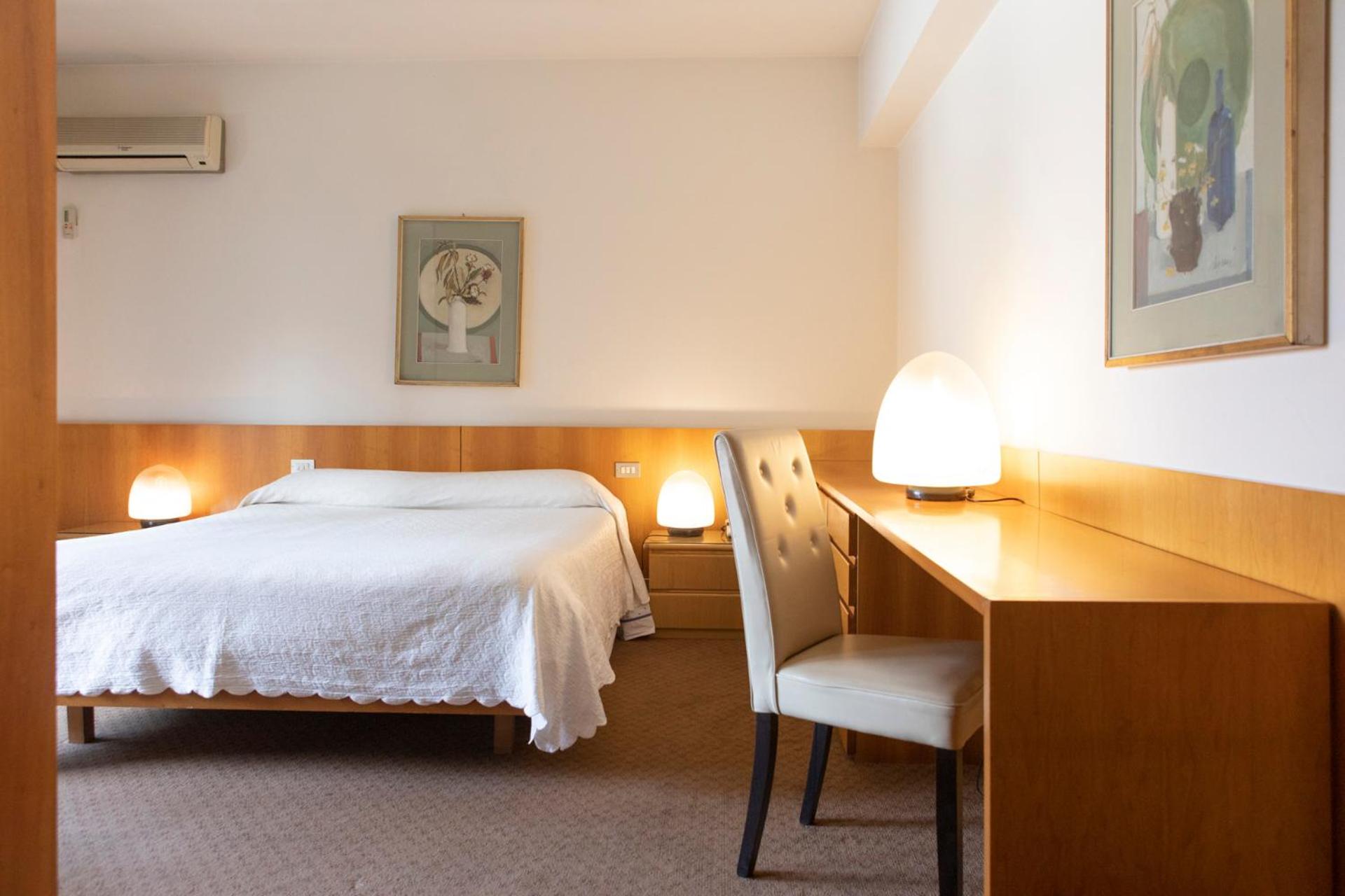 Double Room photo 3
